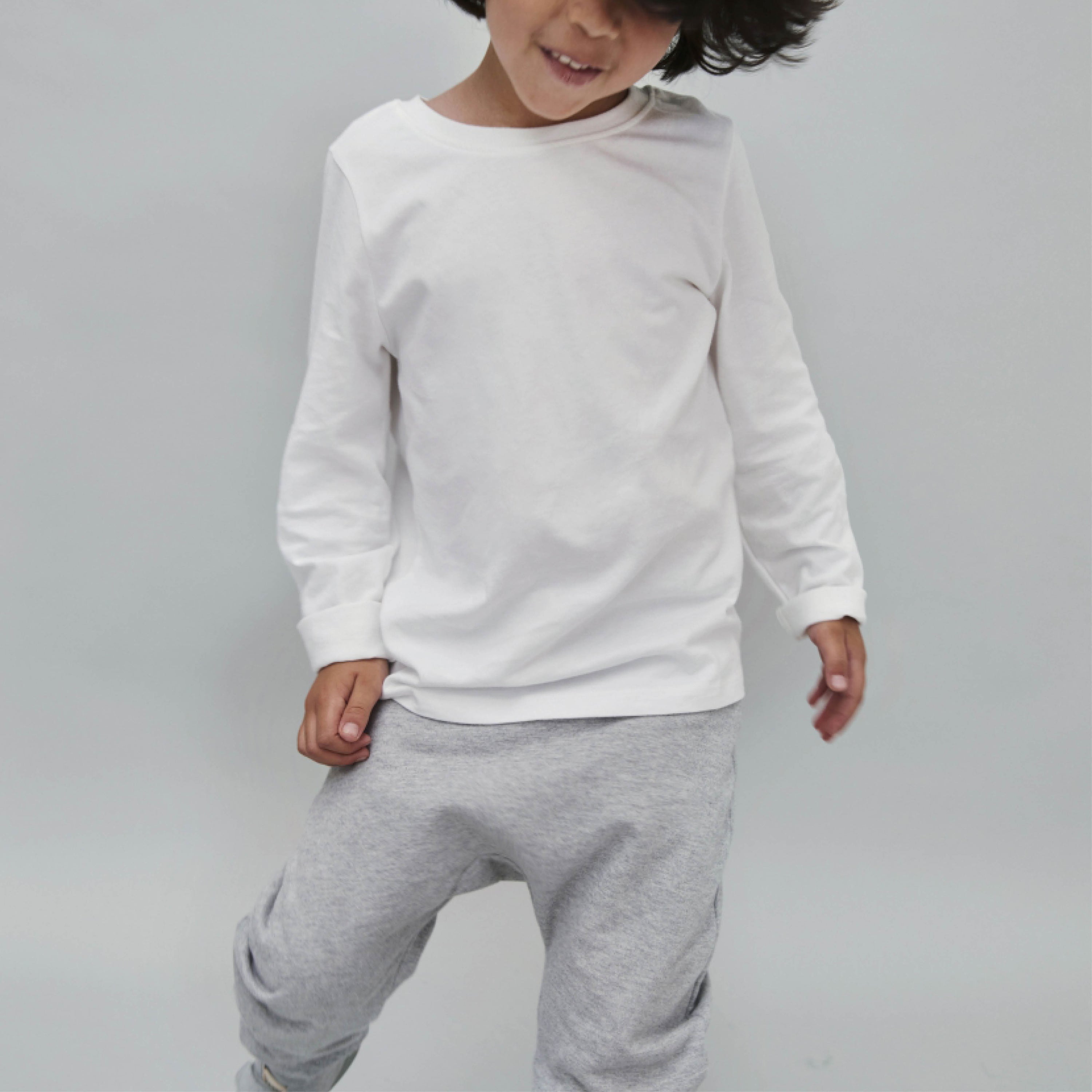 Langärmliges T-Shirt in white