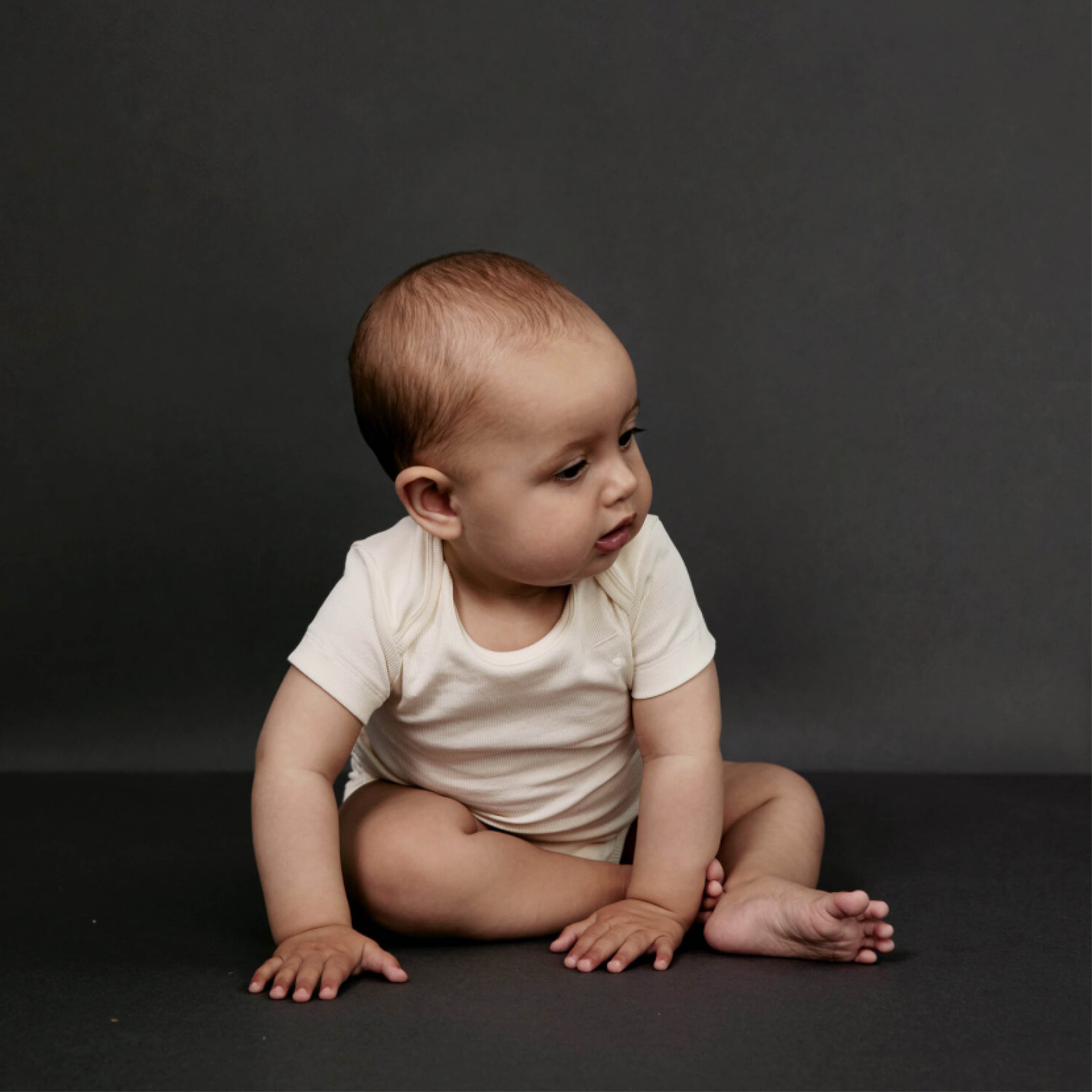 Kurzärmliges Baby Body Set in cream