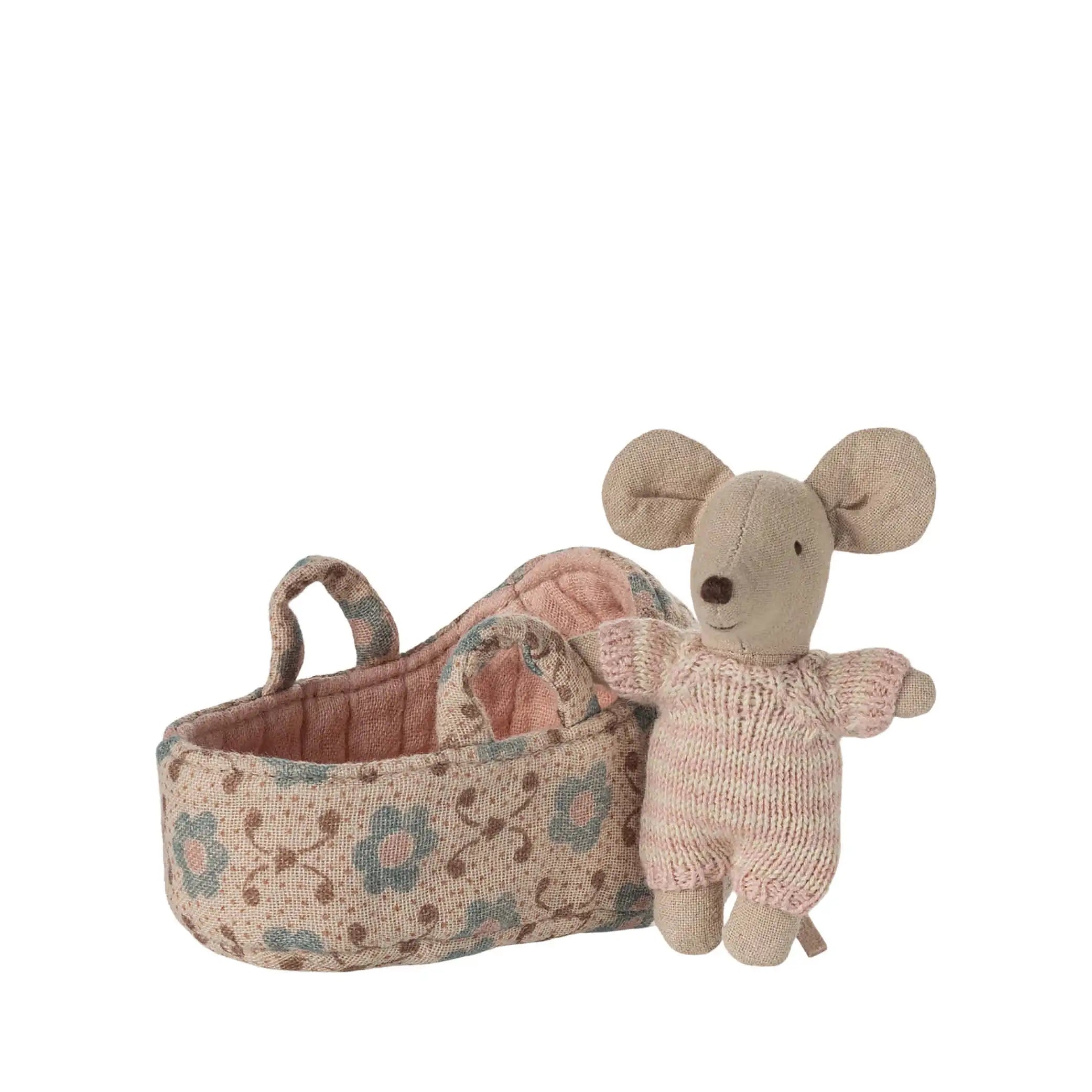 Baby Maus in rosa Tragetasche
