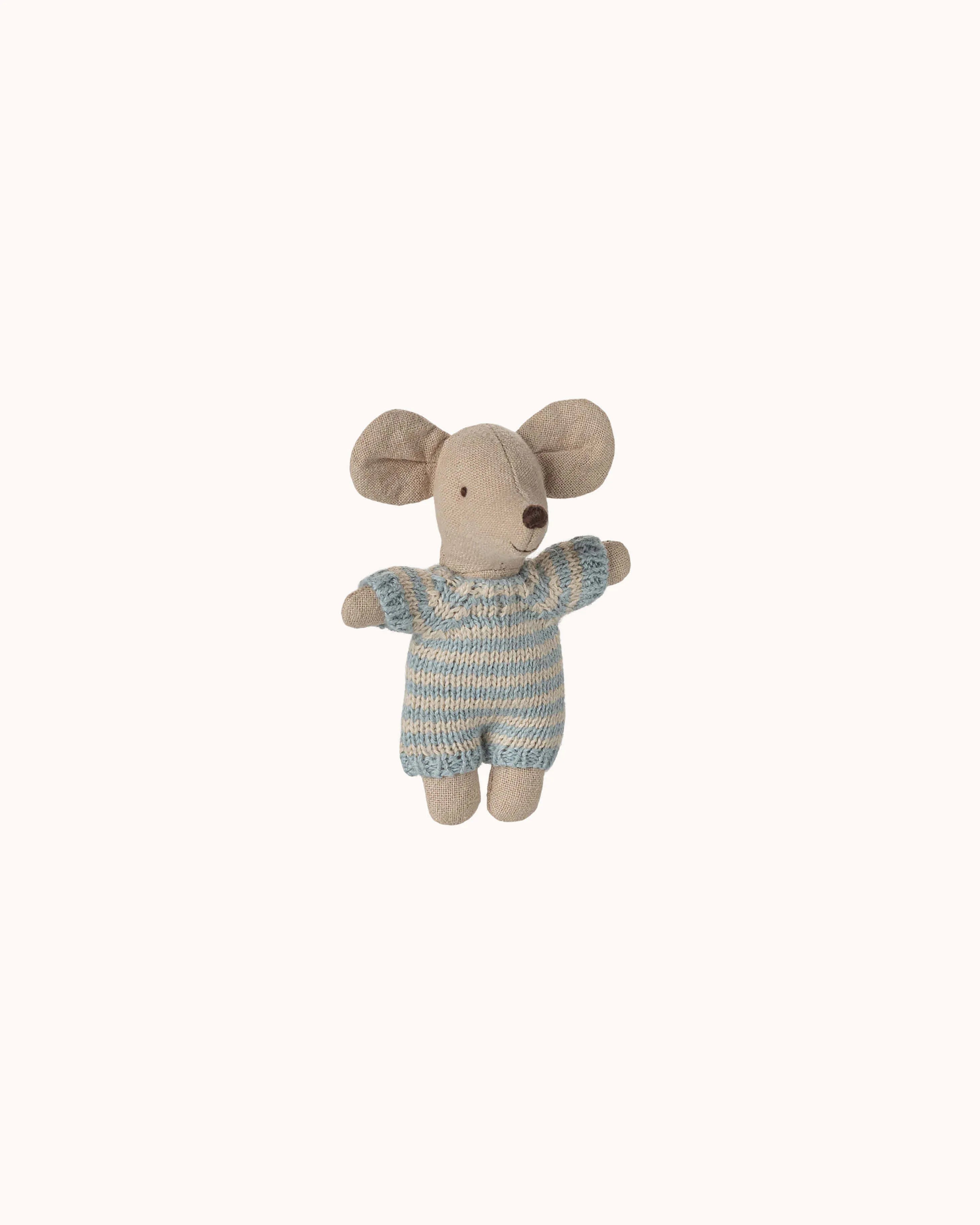 Baby Maus in blauer Tragetasche