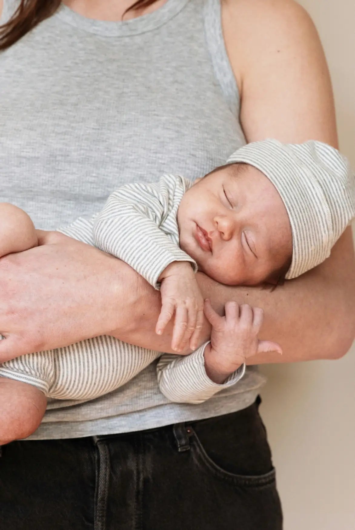 Baby Beanie in grey melange/cream