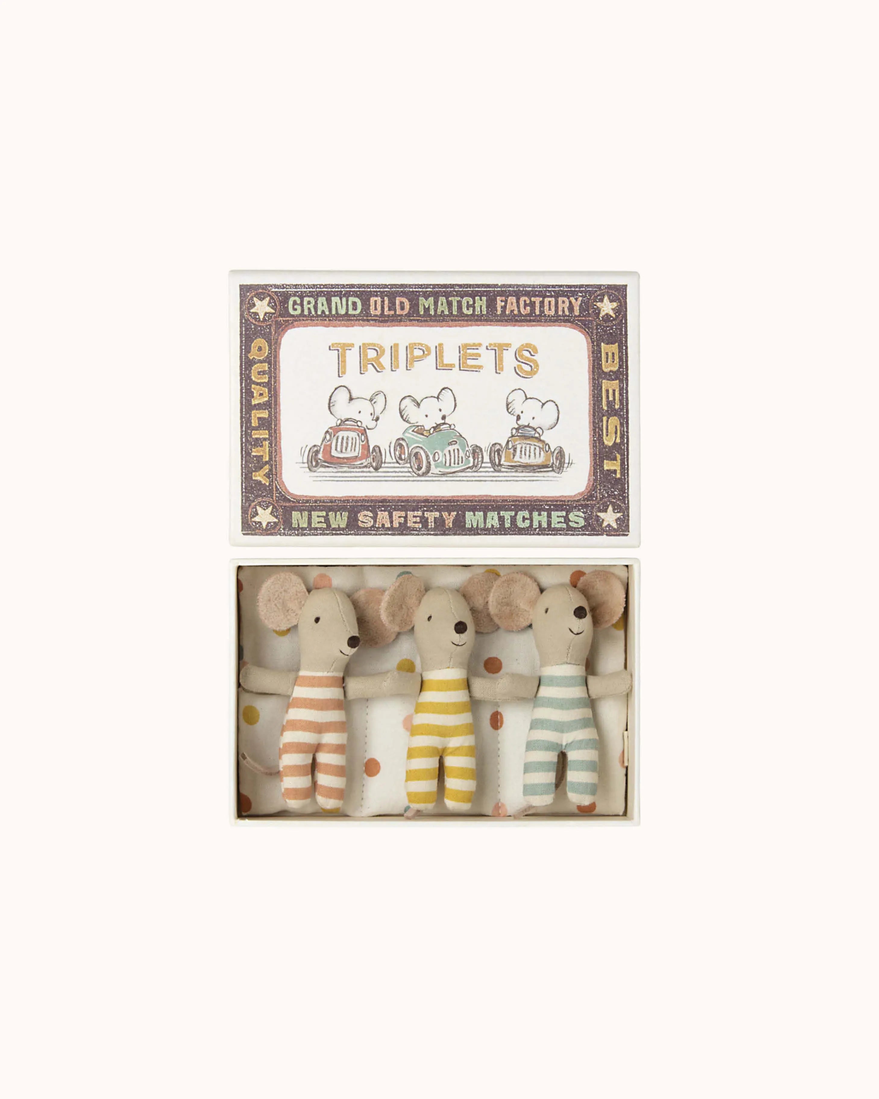 Baby Mäuse Drillinge in Steichholzschachtel