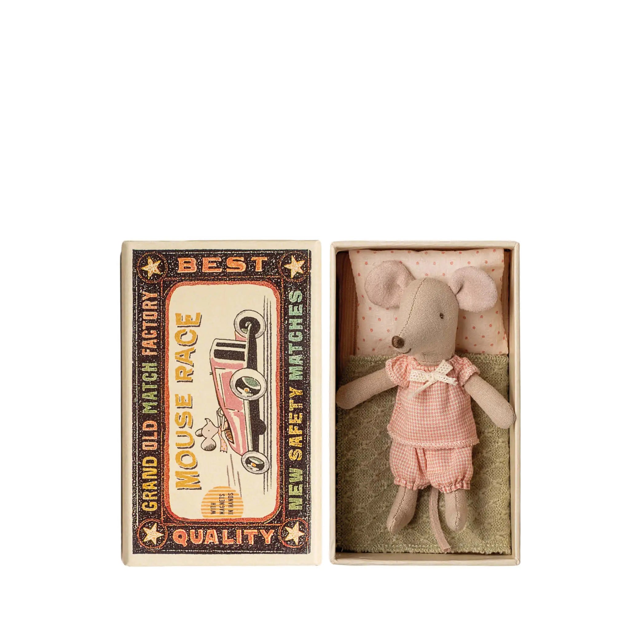 Kleine Schwester Maus in Streichholzschachtel