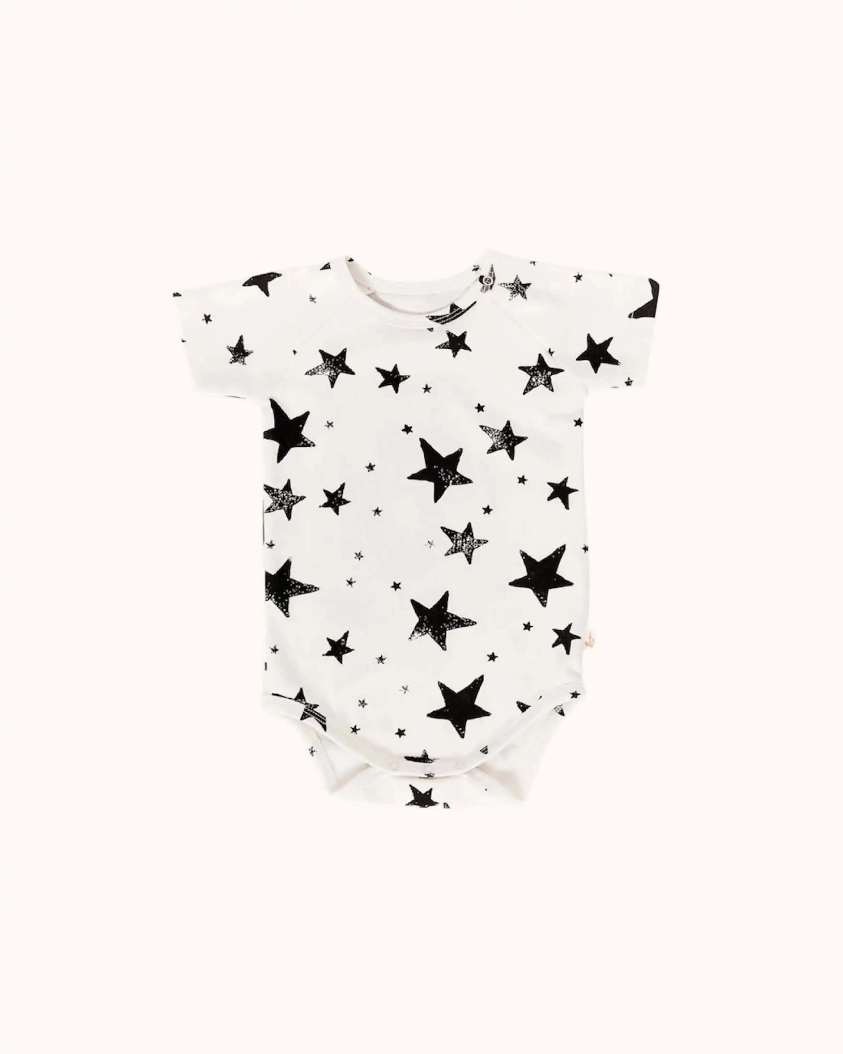 Kurzärmliger Baby Body Black Stars