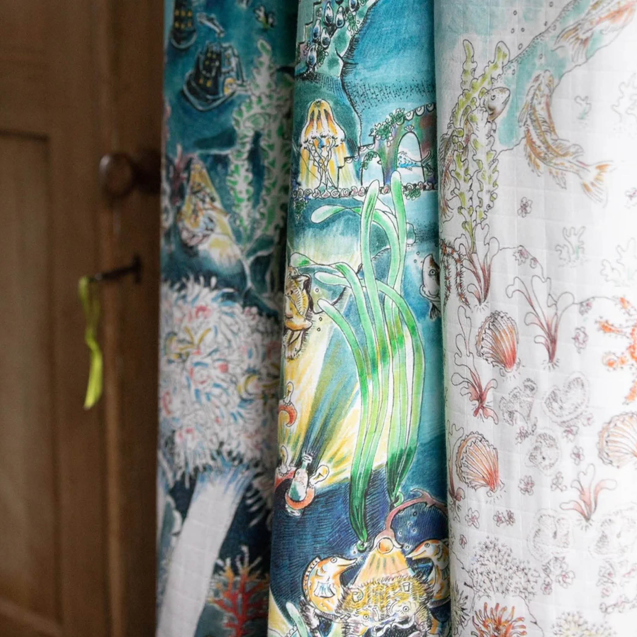 Reversible Baby Muslin Legends Of The Sea