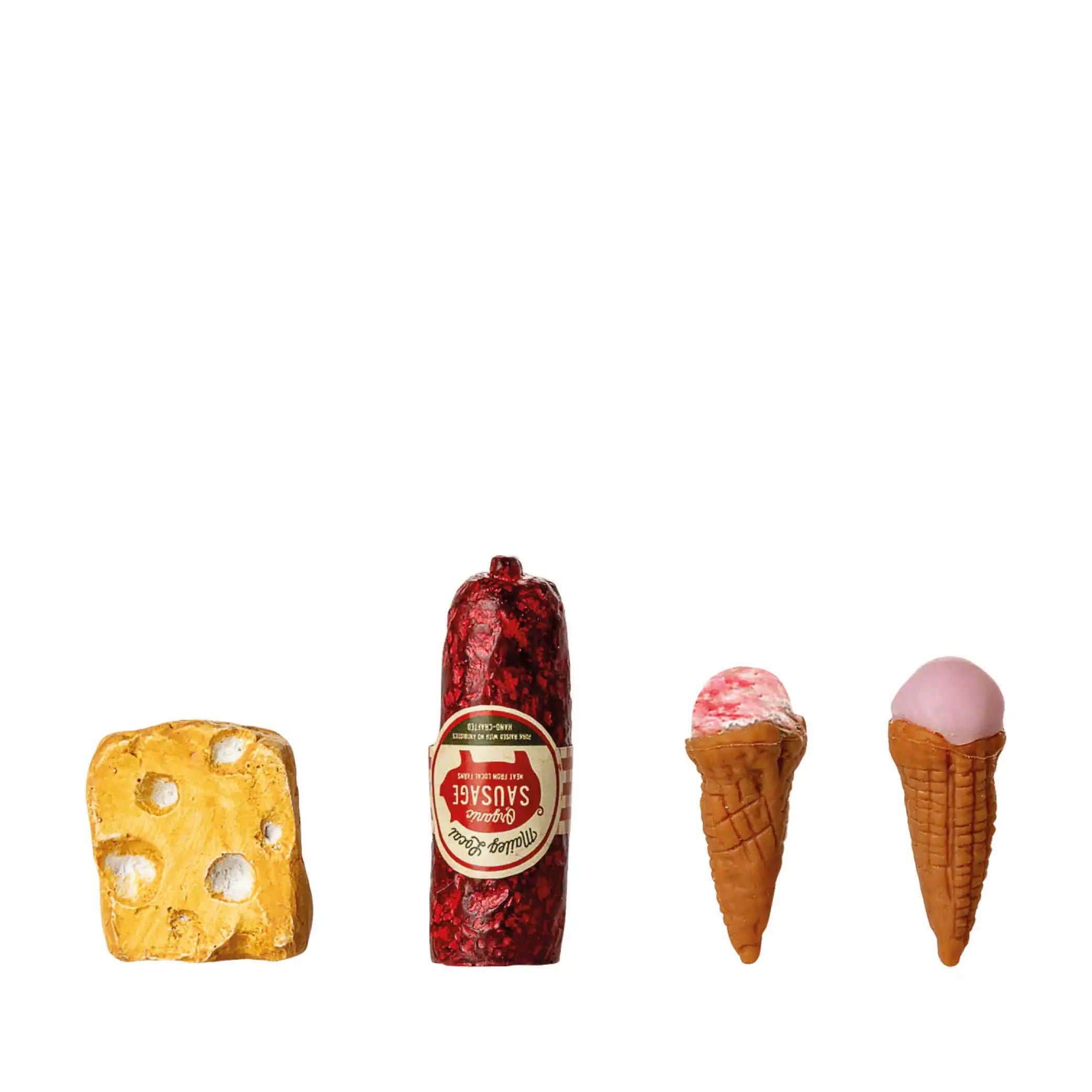 Mäuse Kühlschrank in creme