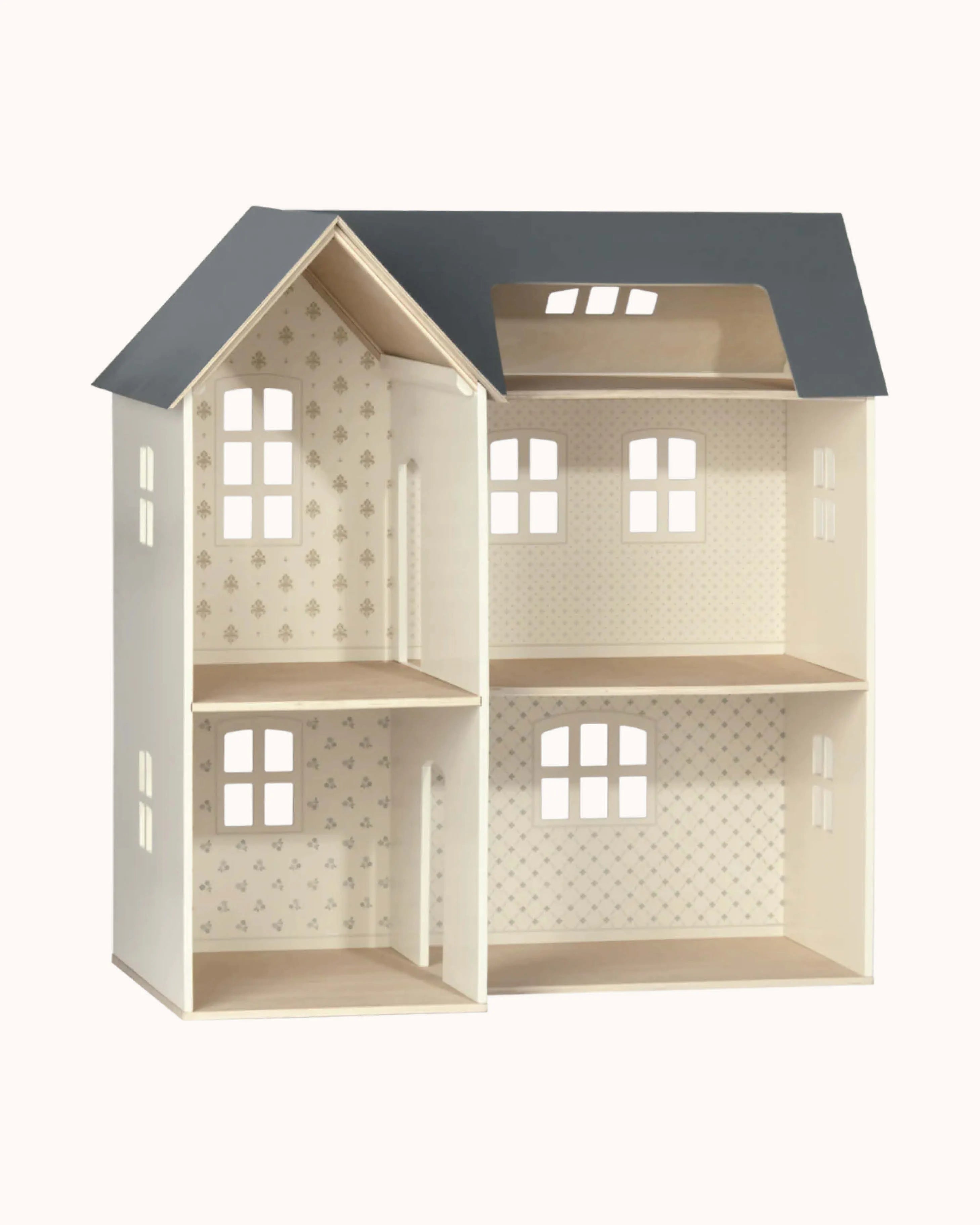 The big Miniature Dollhouse with Wallpaper