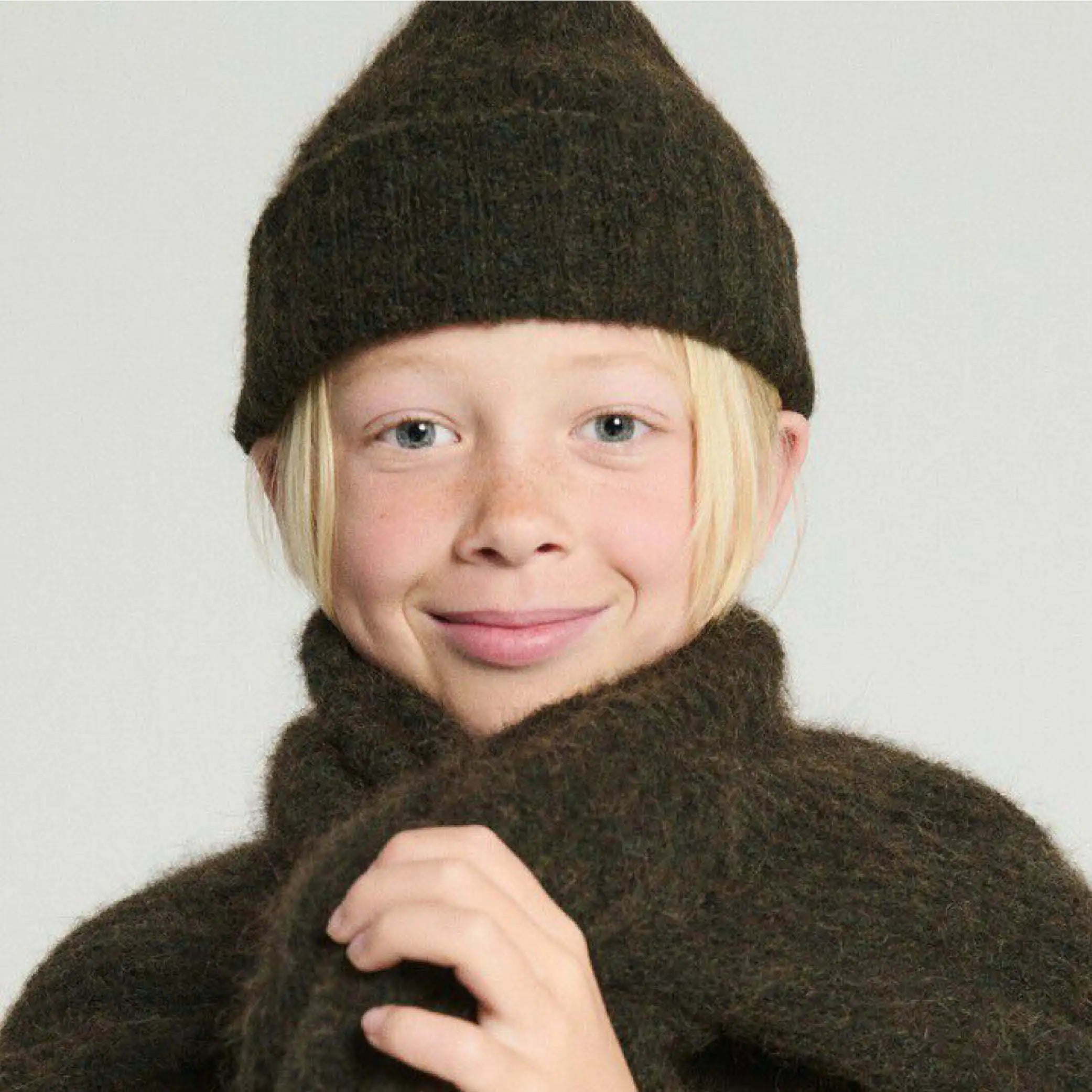 Beanie East in spruce melange