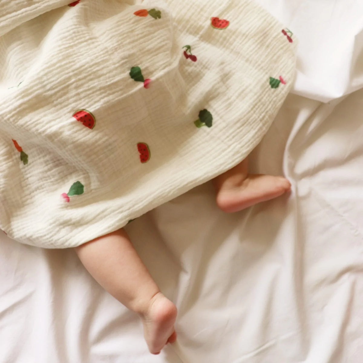 Musselin Swaddle Fruits & Veggies