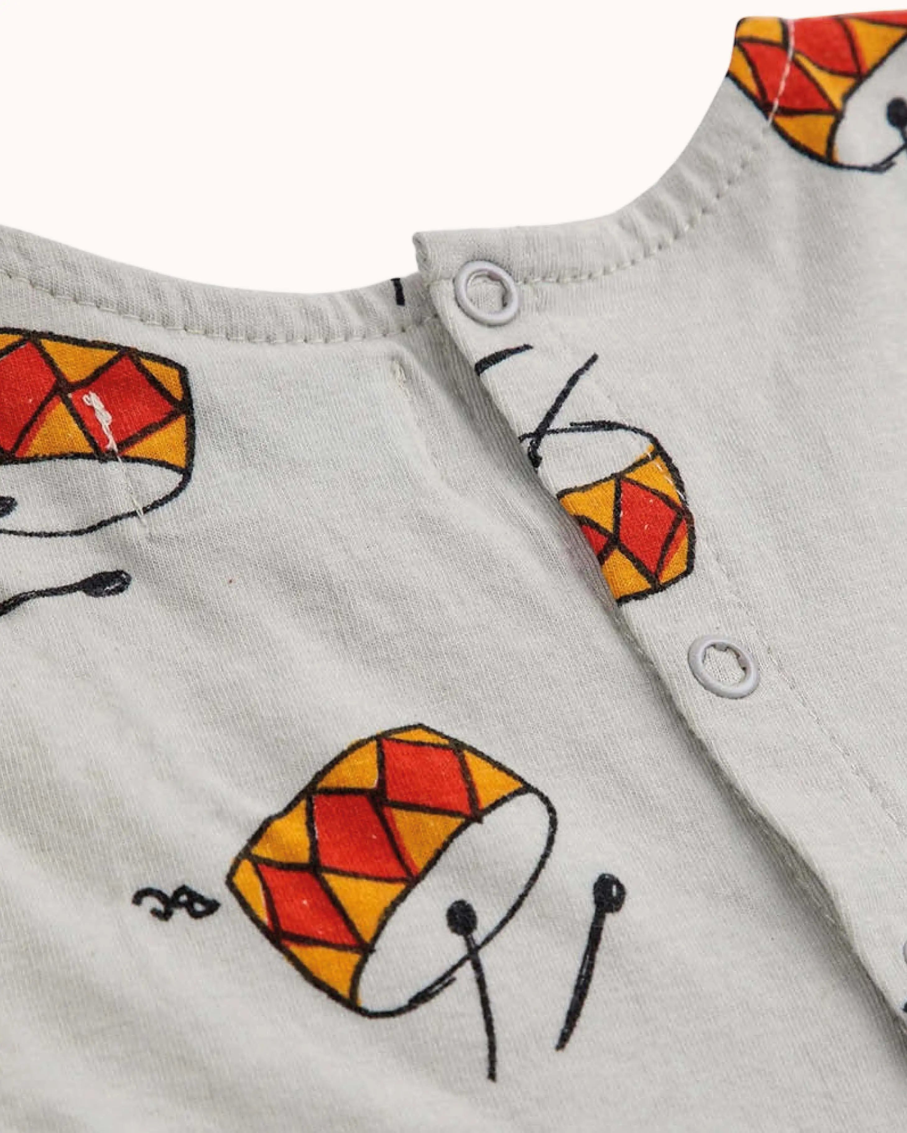 Baby Overall mit Trommeln