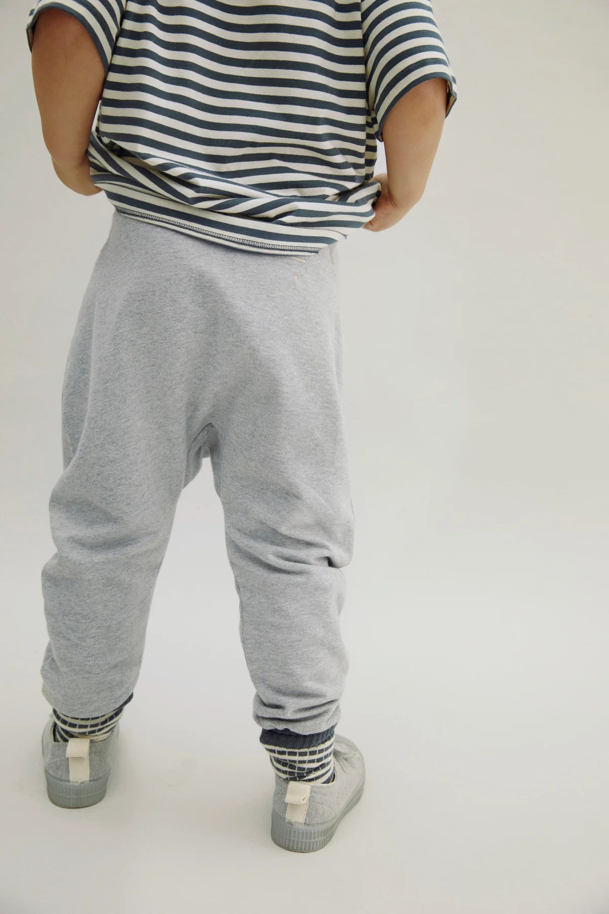 Kurzärmliges oversized T-Shirt in blue grey/off-white