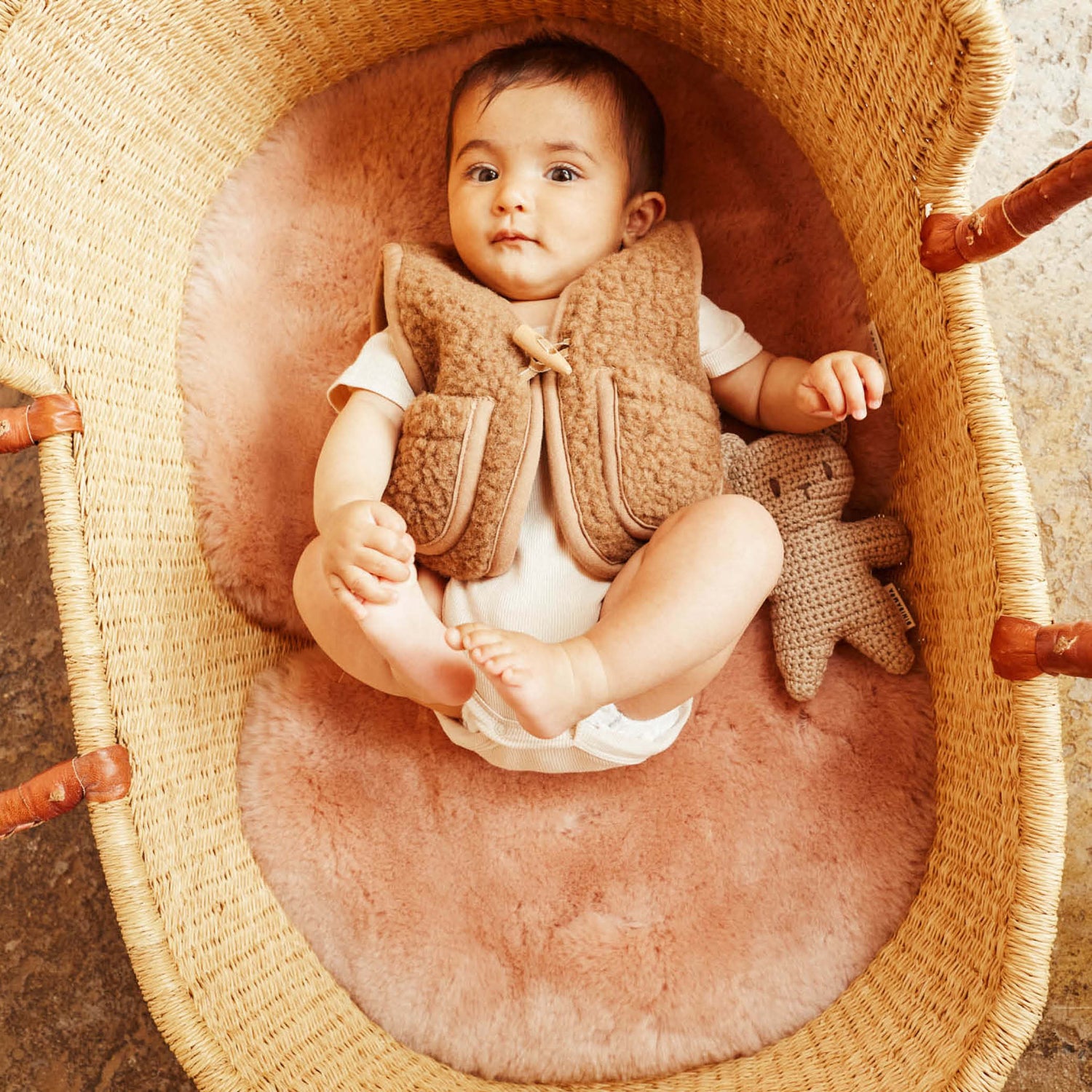 Snuggler Sheepskin in rose