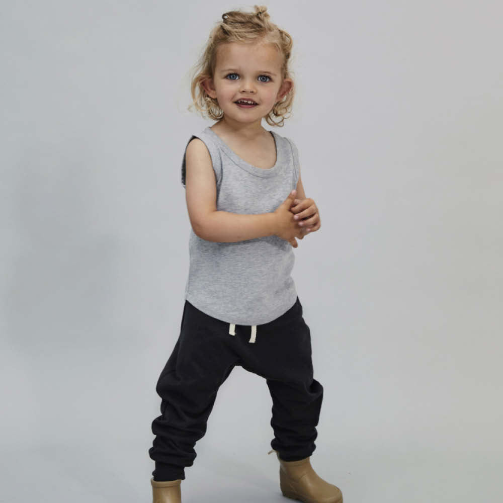 Baggy Sweatpants in nearly black
