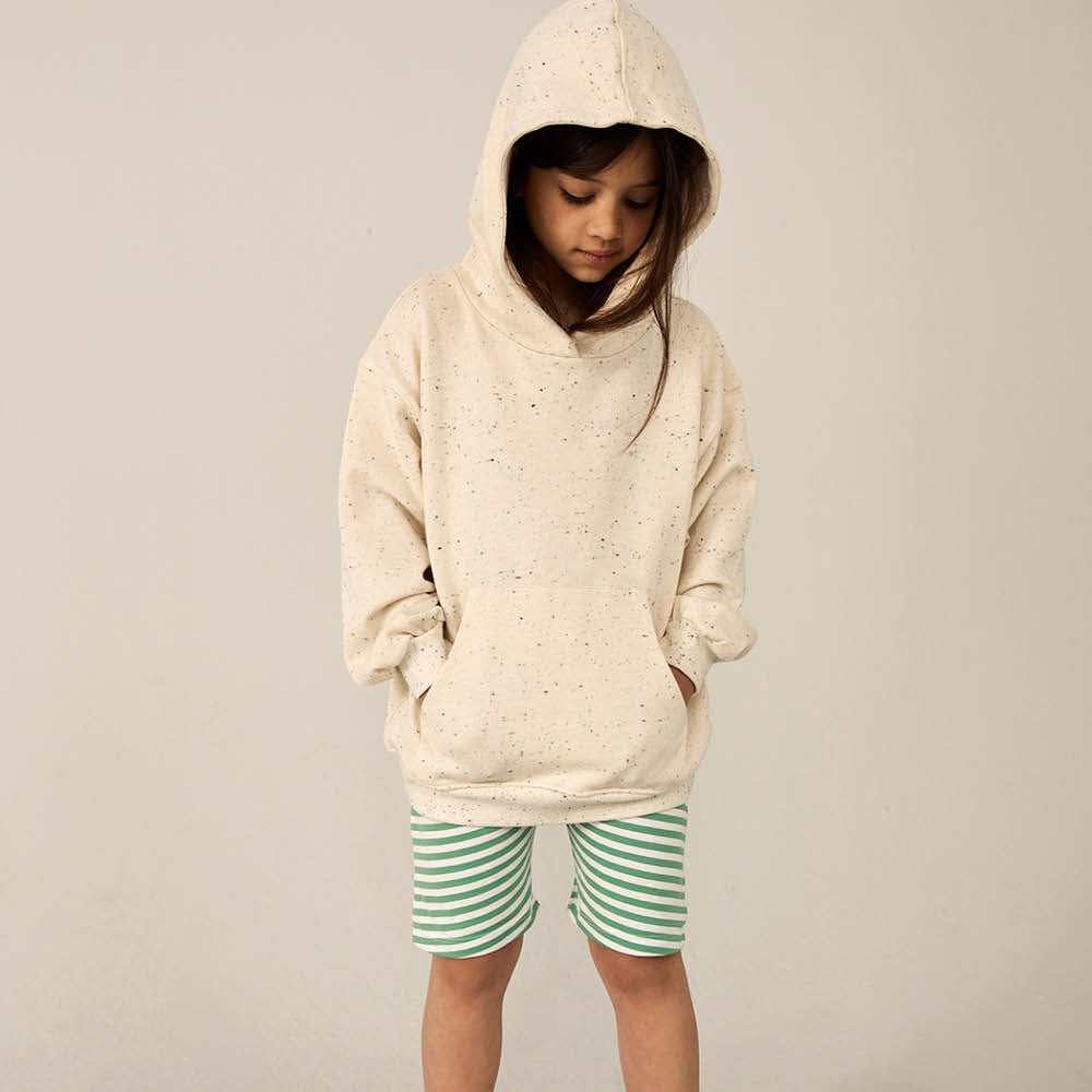 Sweatshorts in bright green/off-white