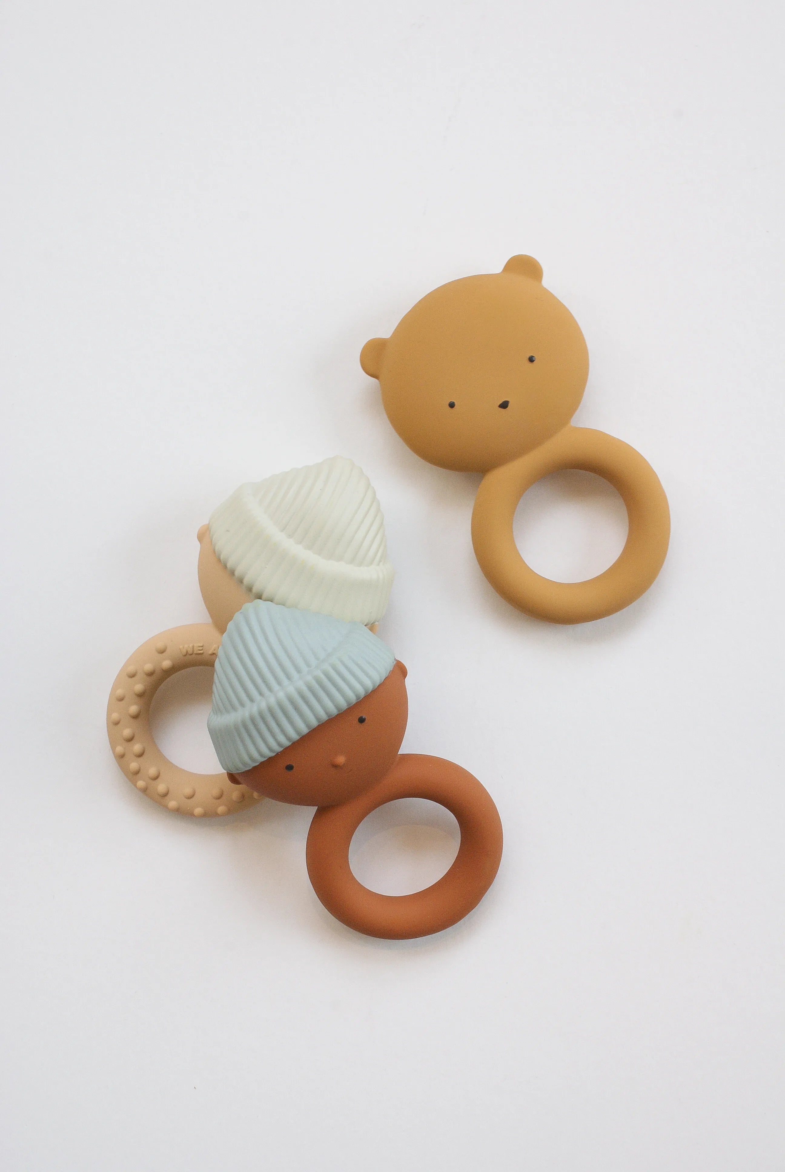 Gommu Ring Baby in almond