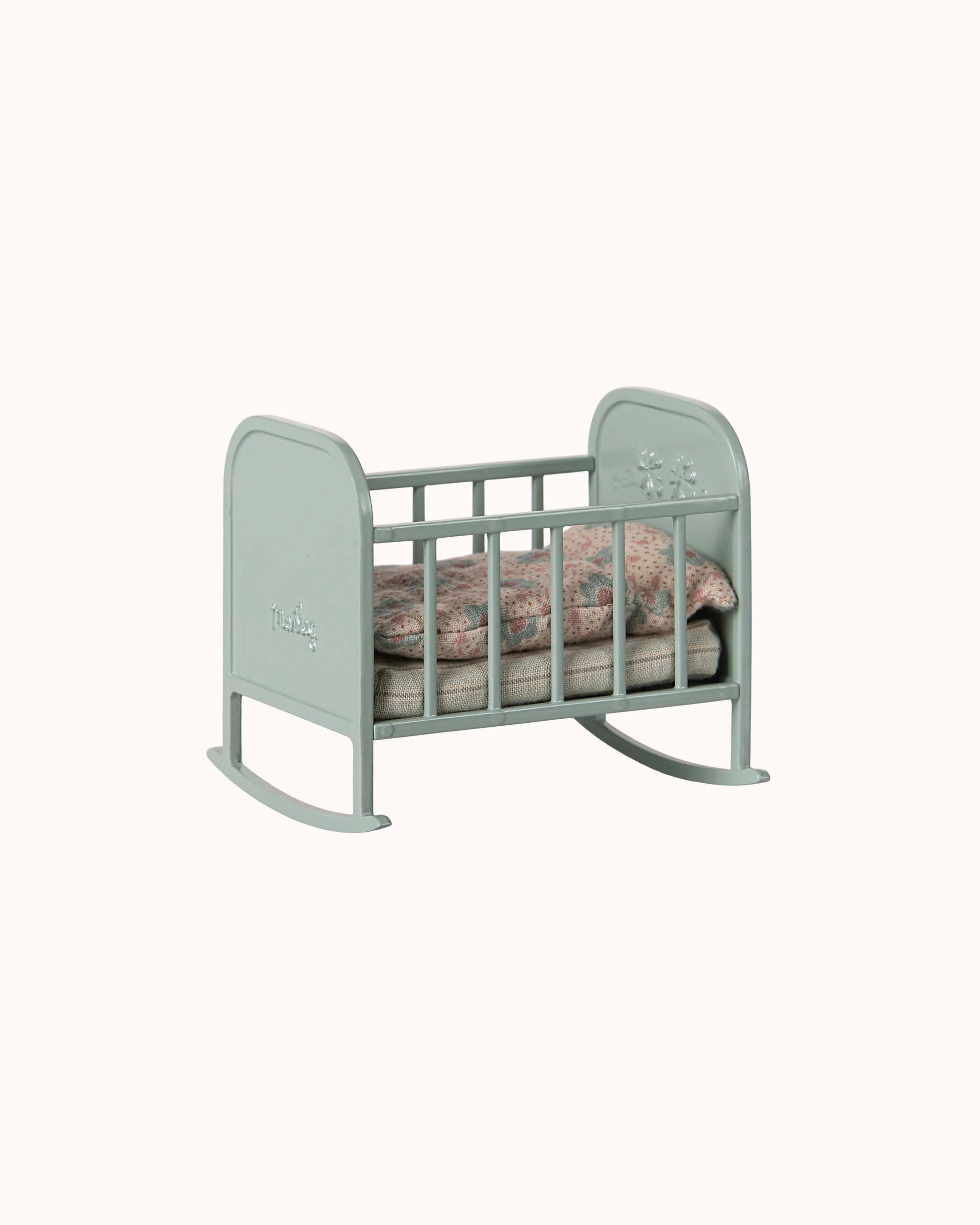 Mäuse Babywiege in mint