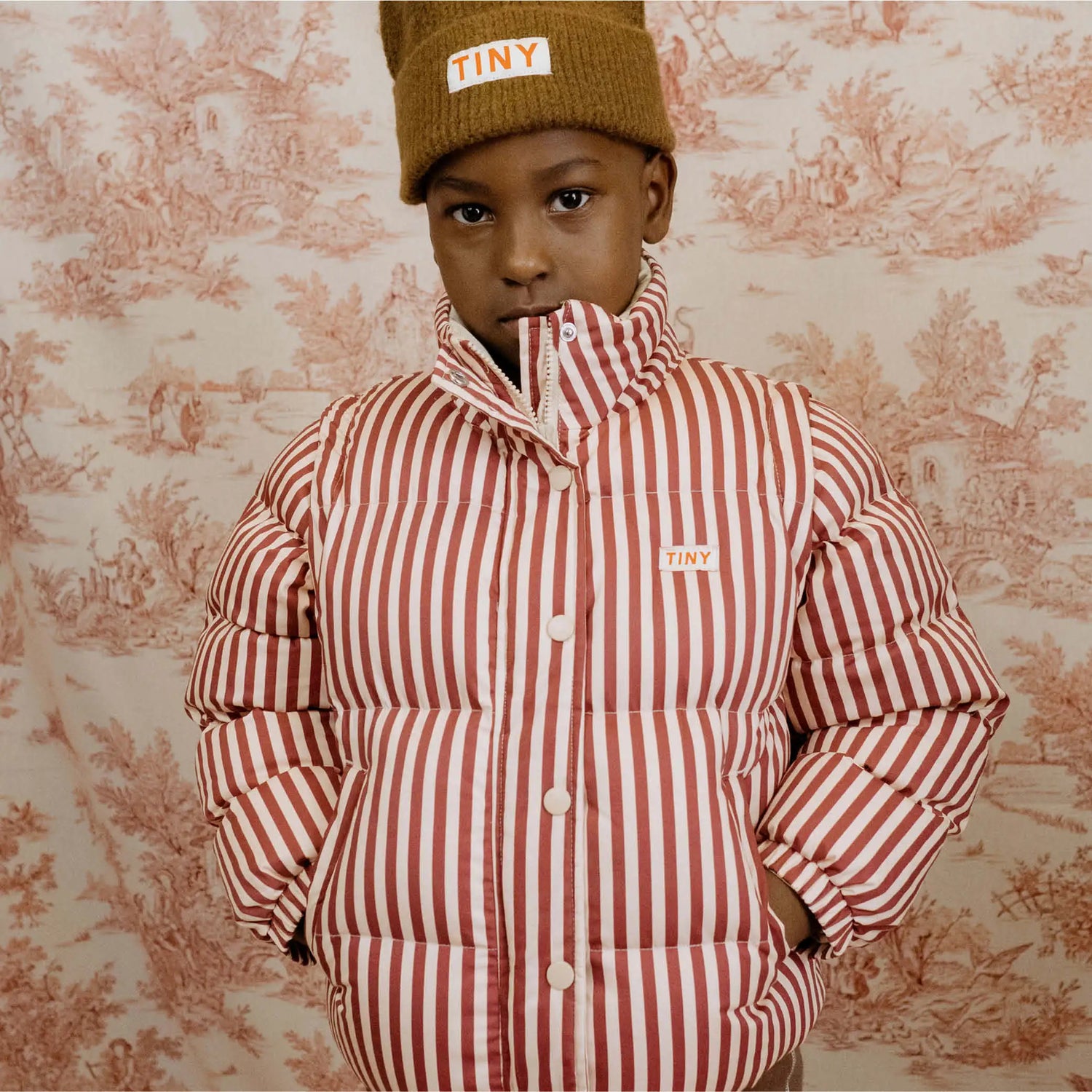 Short Padded Jacket & Vest in brown striped