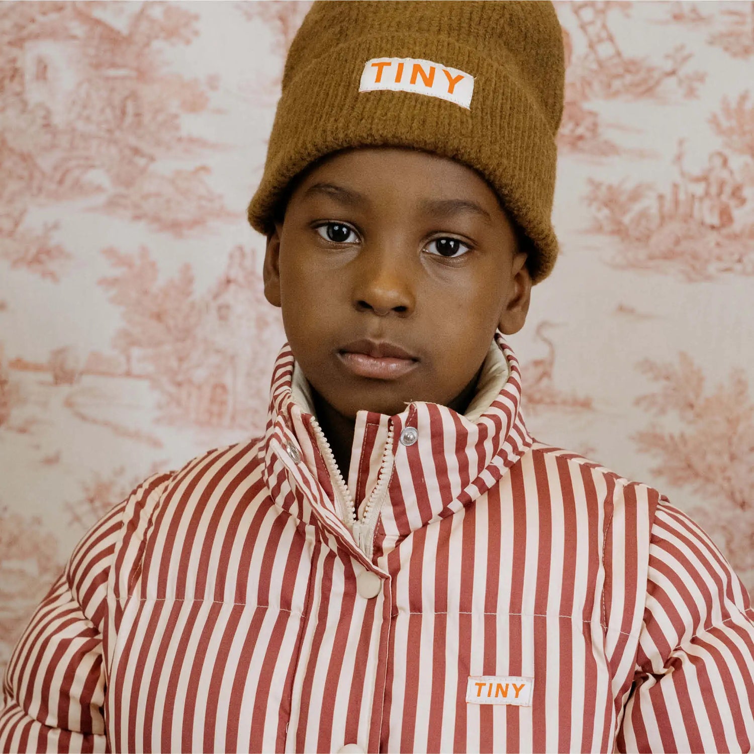Short Padded Jacket & Vest in brown striped