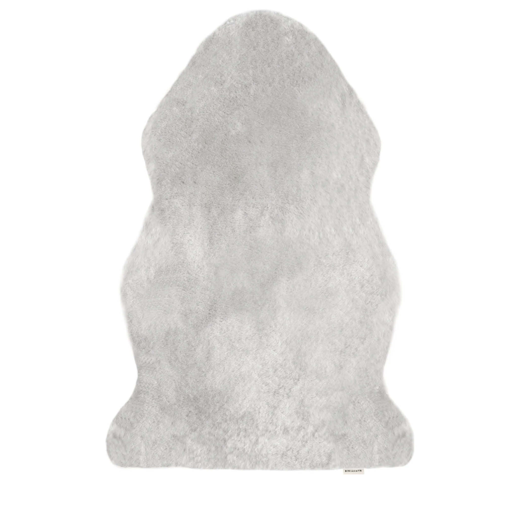 Schaffell in moon