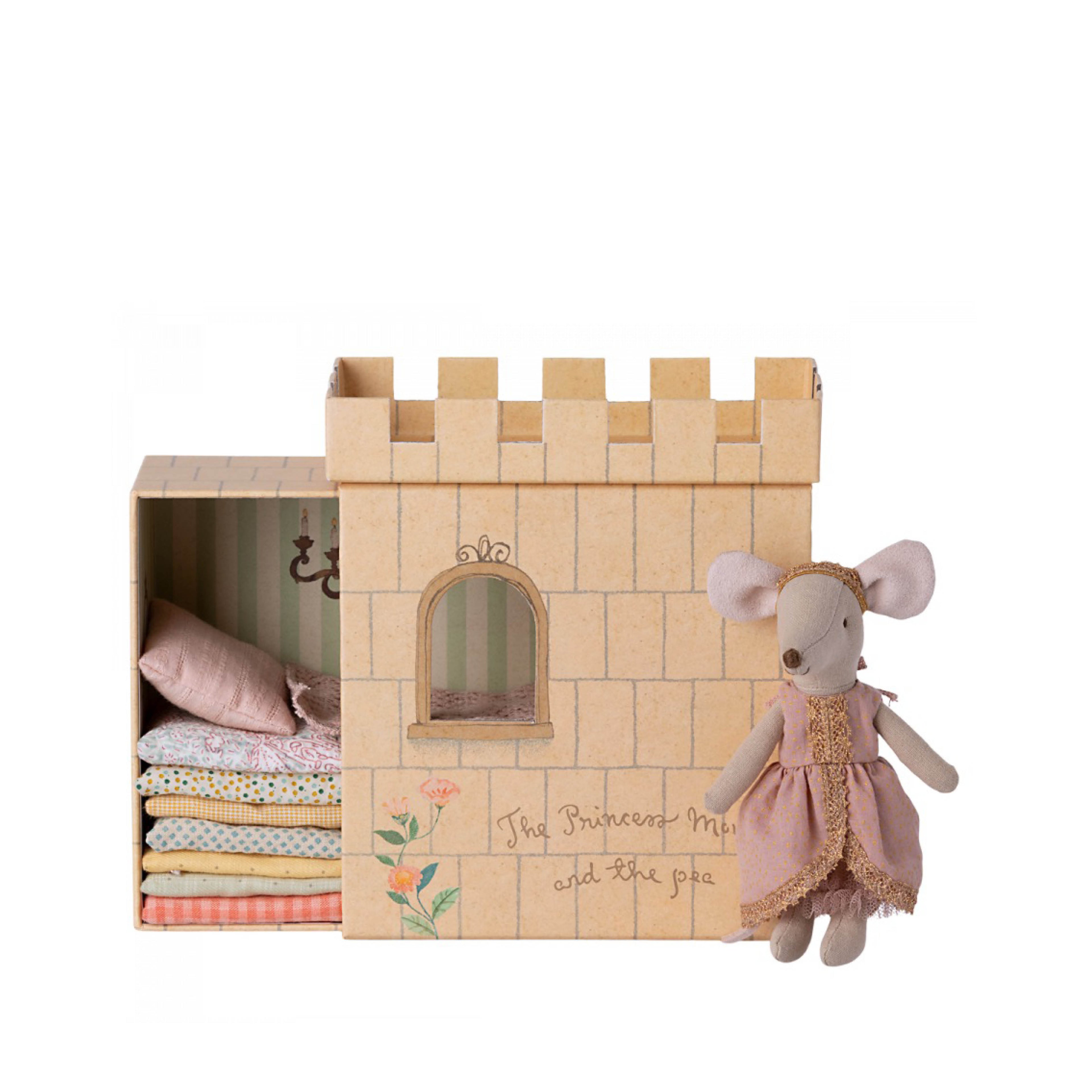 Mäuseburg, Prinzessin auf der Erbse in rosa