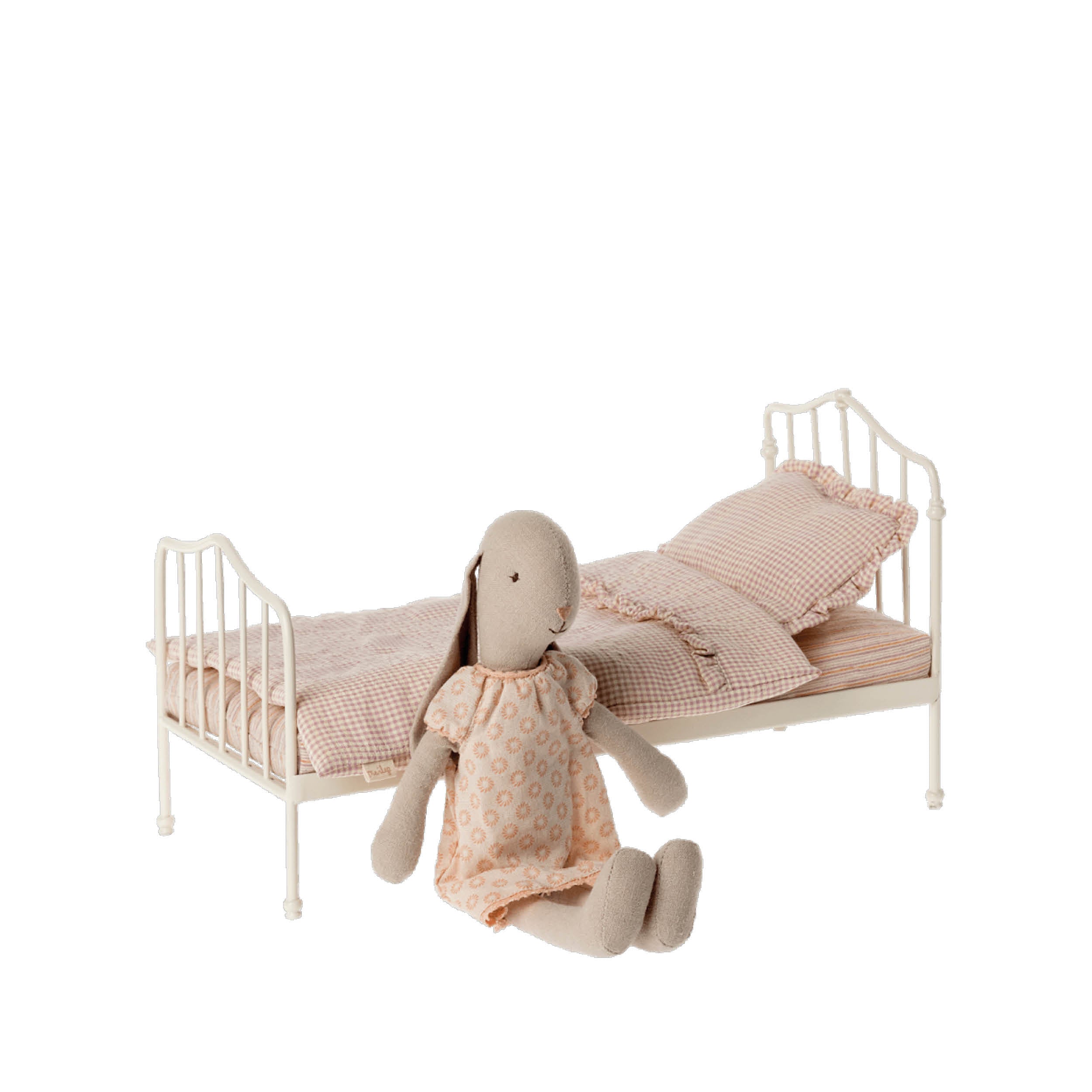 Teddy & Rabbit Bed in purple