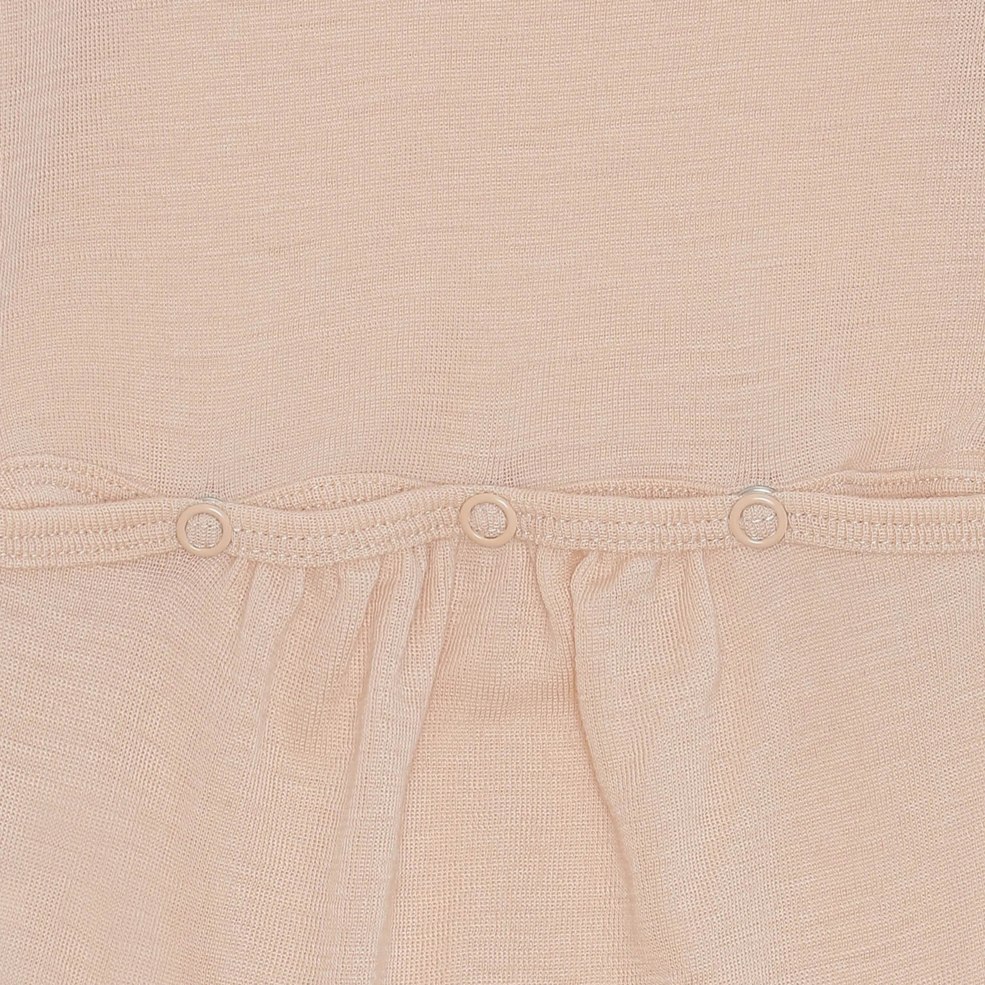 Baby Onesie aus Merinowolle in almond