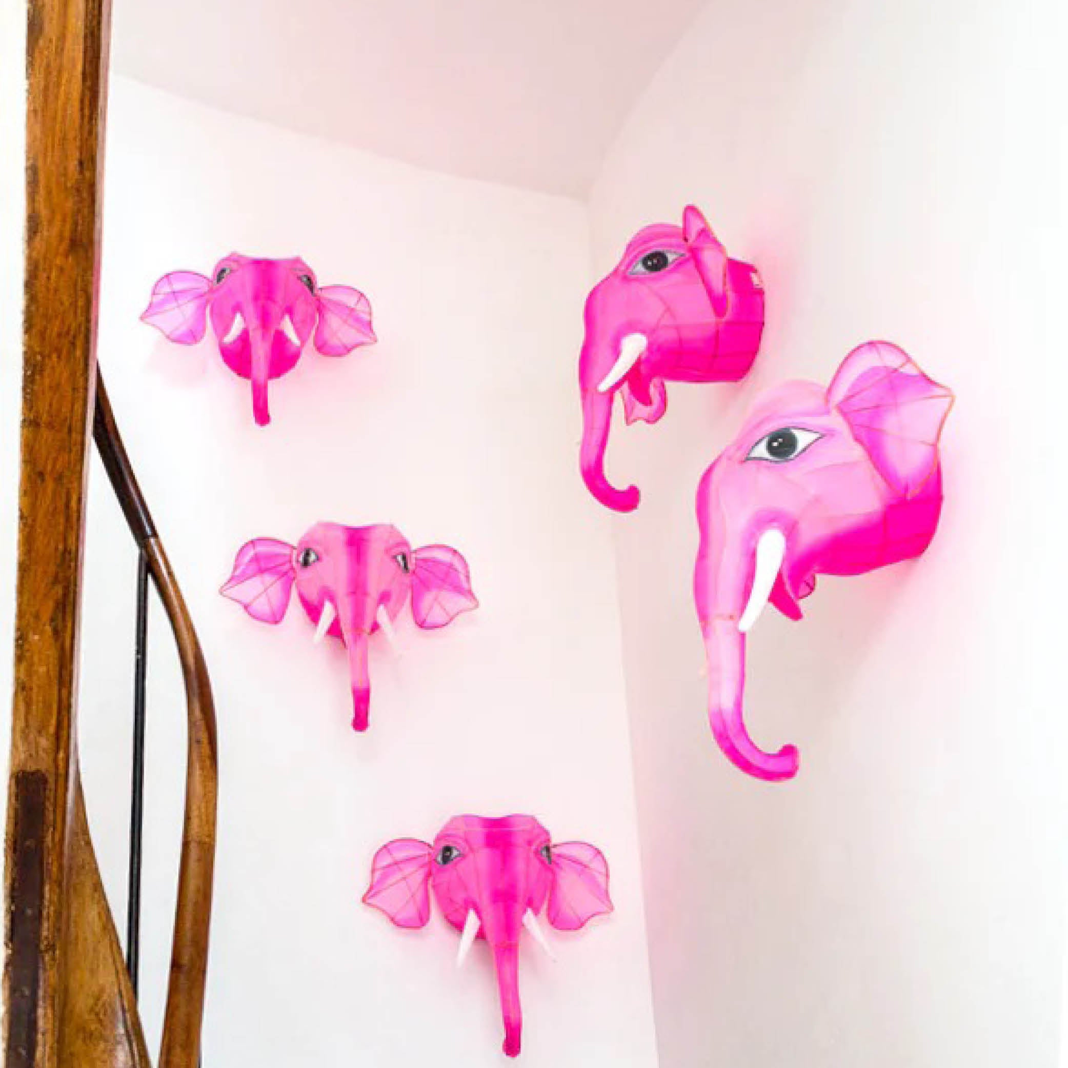 Elefantenkopf Wandlampe