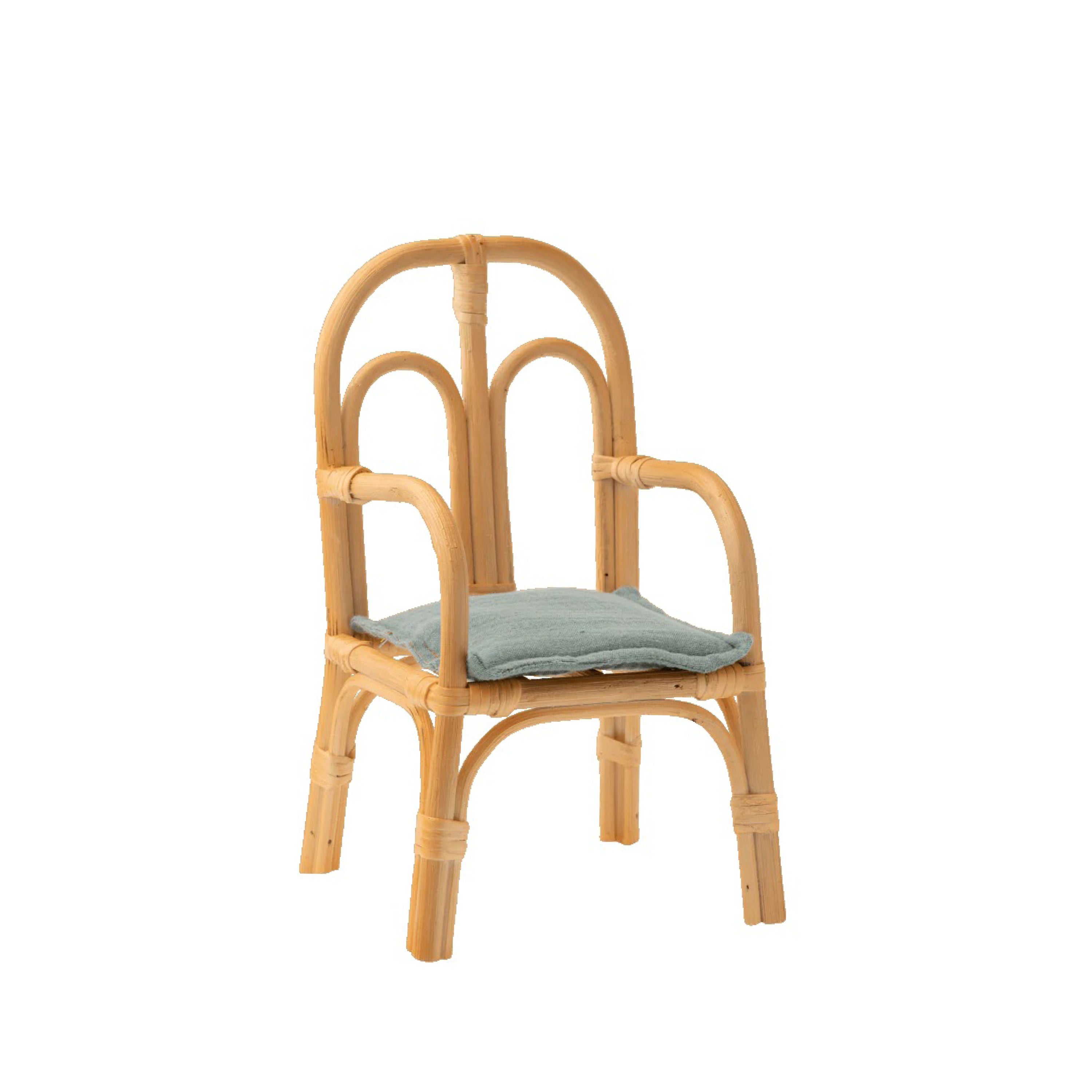 Rattan Stuhl in medium