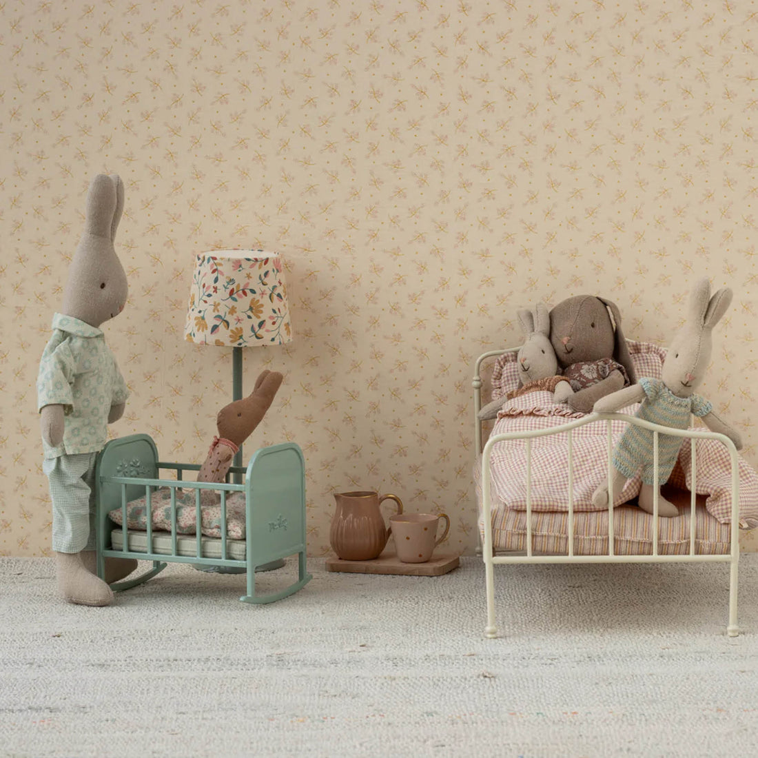 Teddy & Rabbit Family