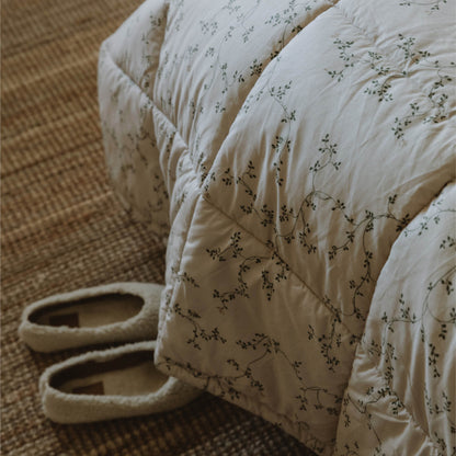 Percale Quilted Blanket in botany