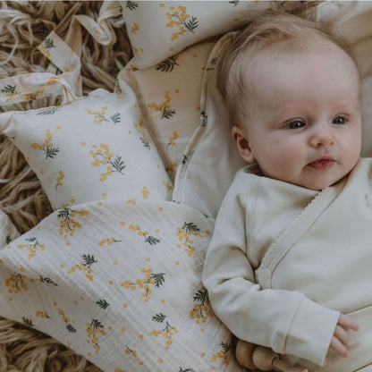 3er Set Baby und neugeborenen Swaddle und Spucktuch in mimosa von Garbo &amp; Friends aus weicher und qualitativ hochwertigen Bio Musselin bei kinder &amp; konsorten in Düsseldorf