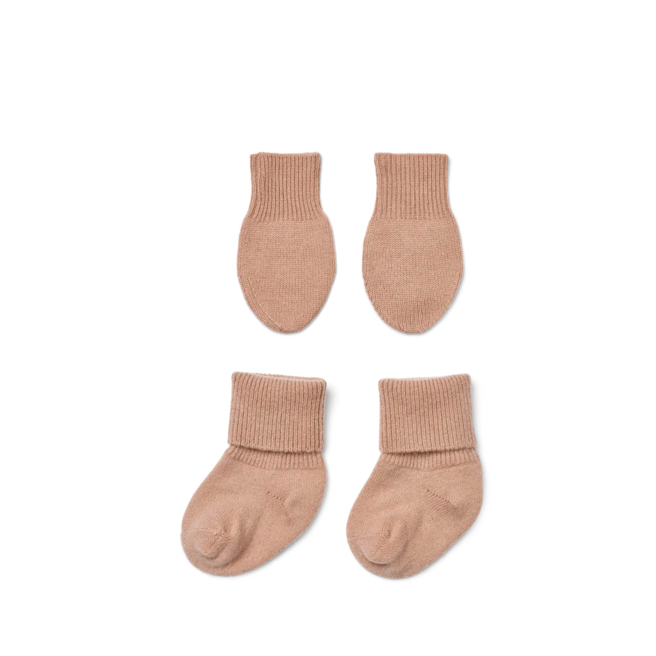 Belen Baby Cashmere Set in pale tuscany