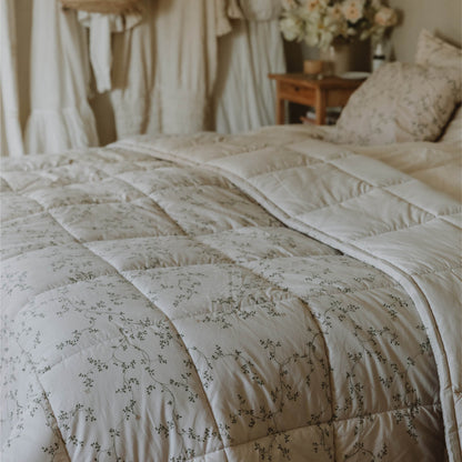 Percale Quilted Blanket in botany