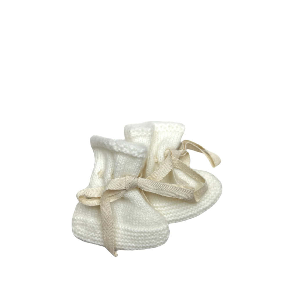 Chaussons pour bébé en blanc