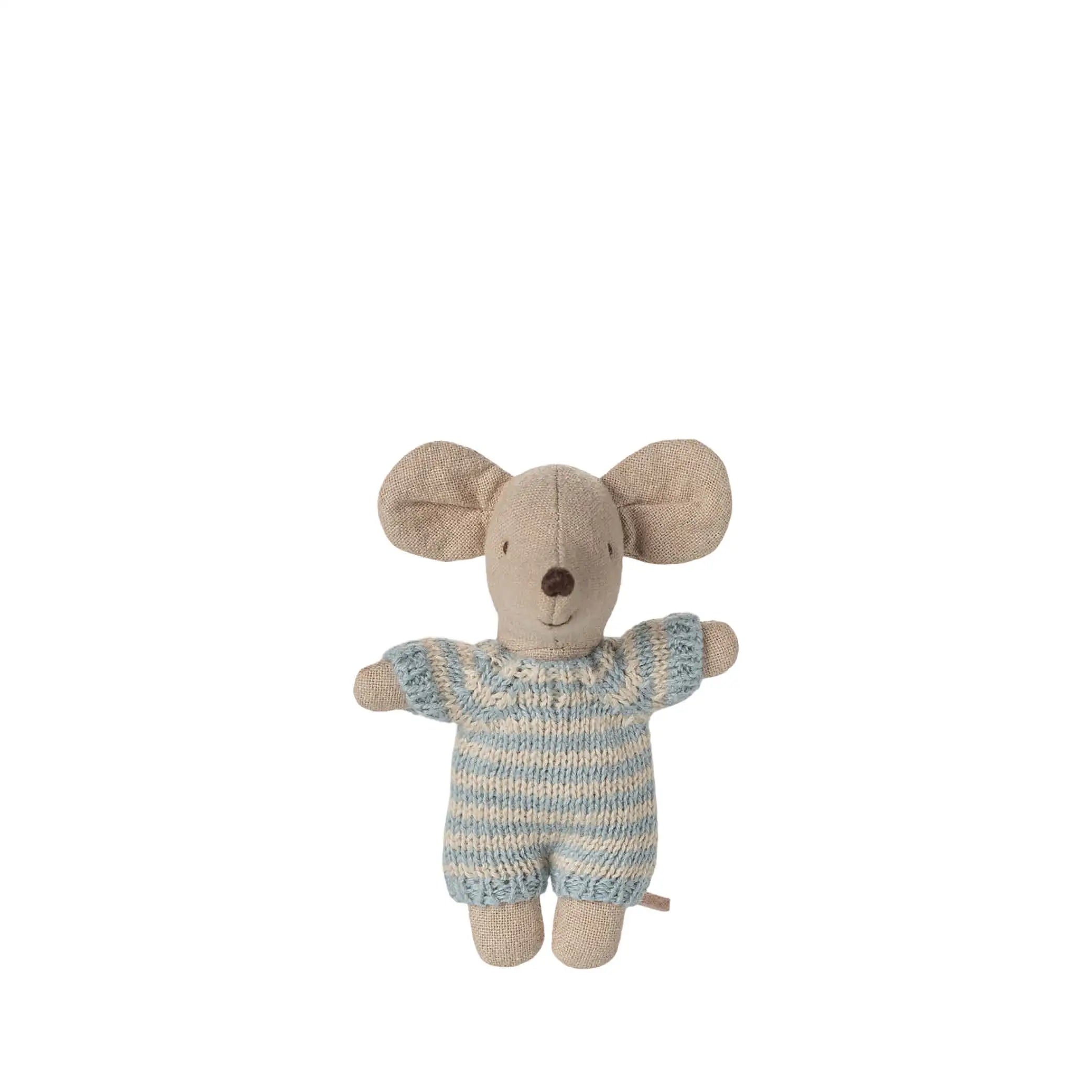 Baby Maus in blauer Tragetasche