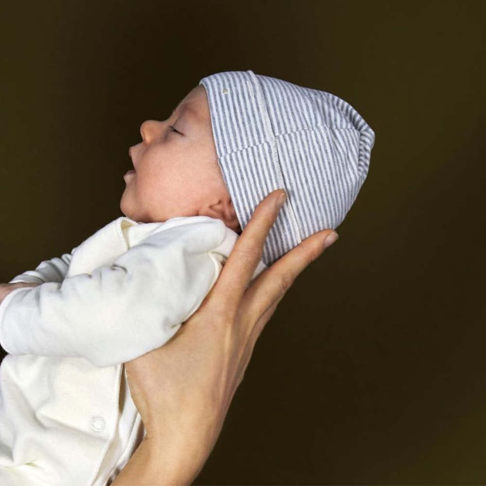 Bonnet pour bébé en mélange gris/crème