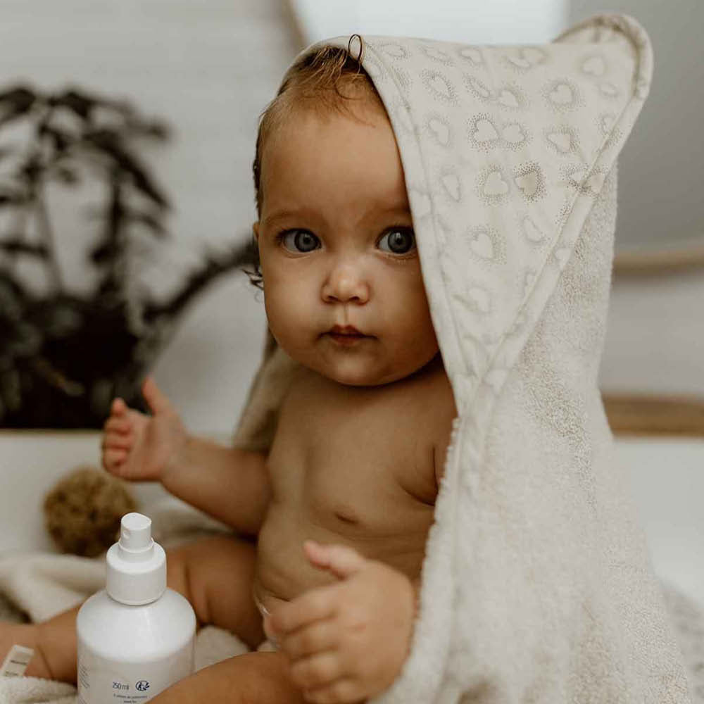 Baby Hooded Towel Colette in dotted heart grége