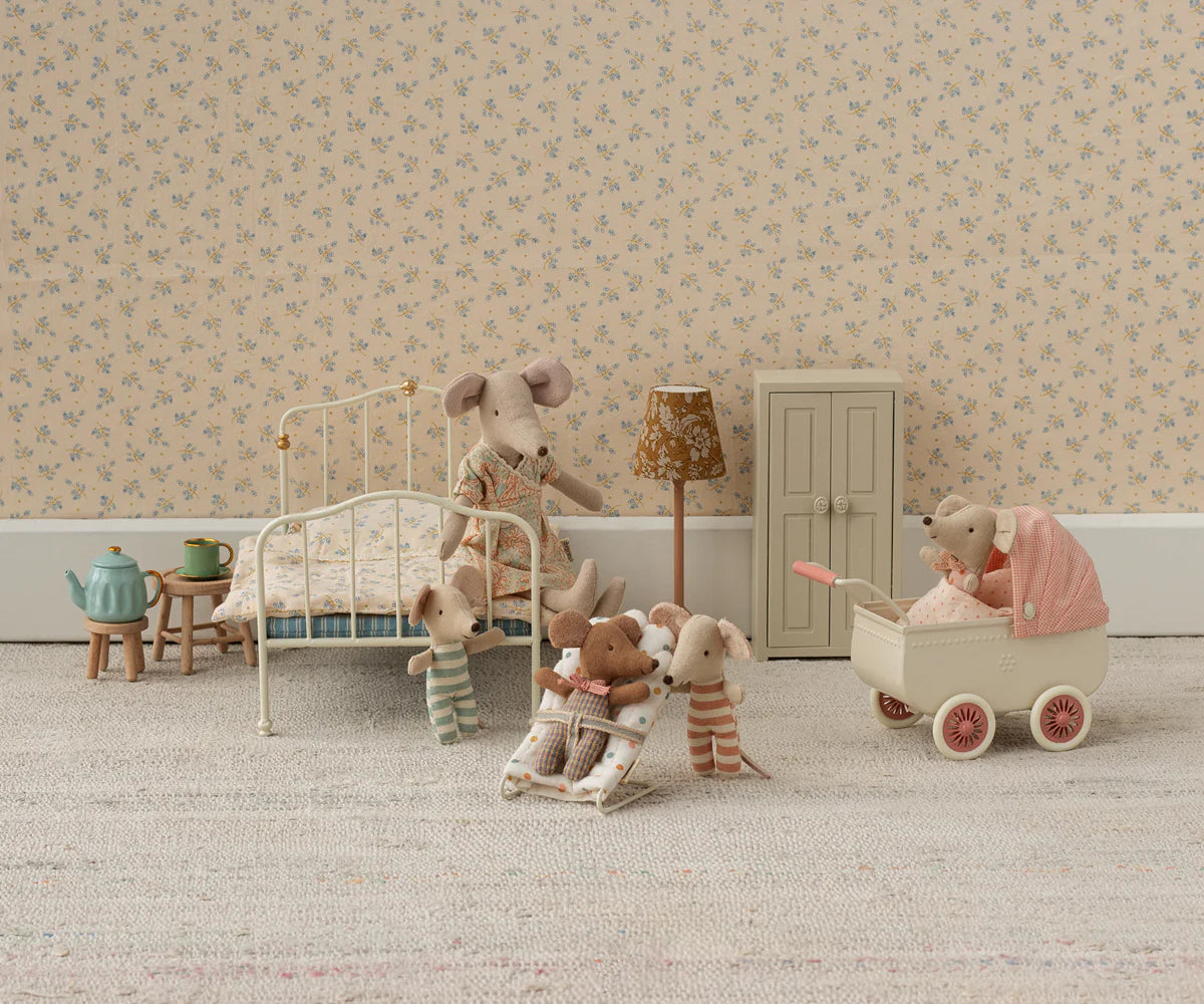 Baby Mice Pram in coral