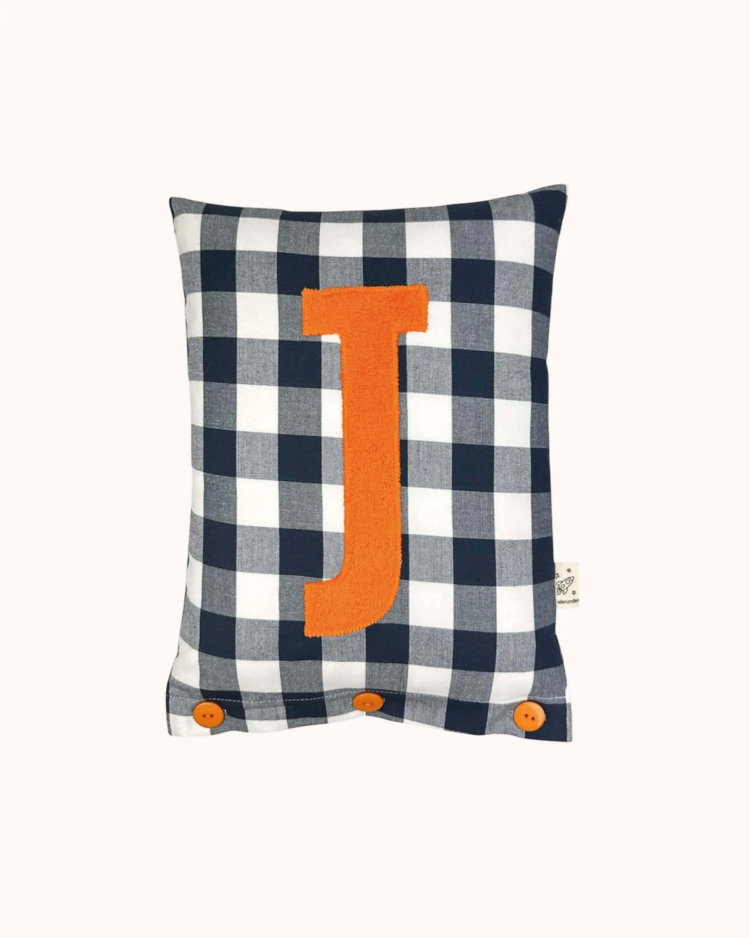 Buchstabenkissen Orange auf marineblau Vichykaro