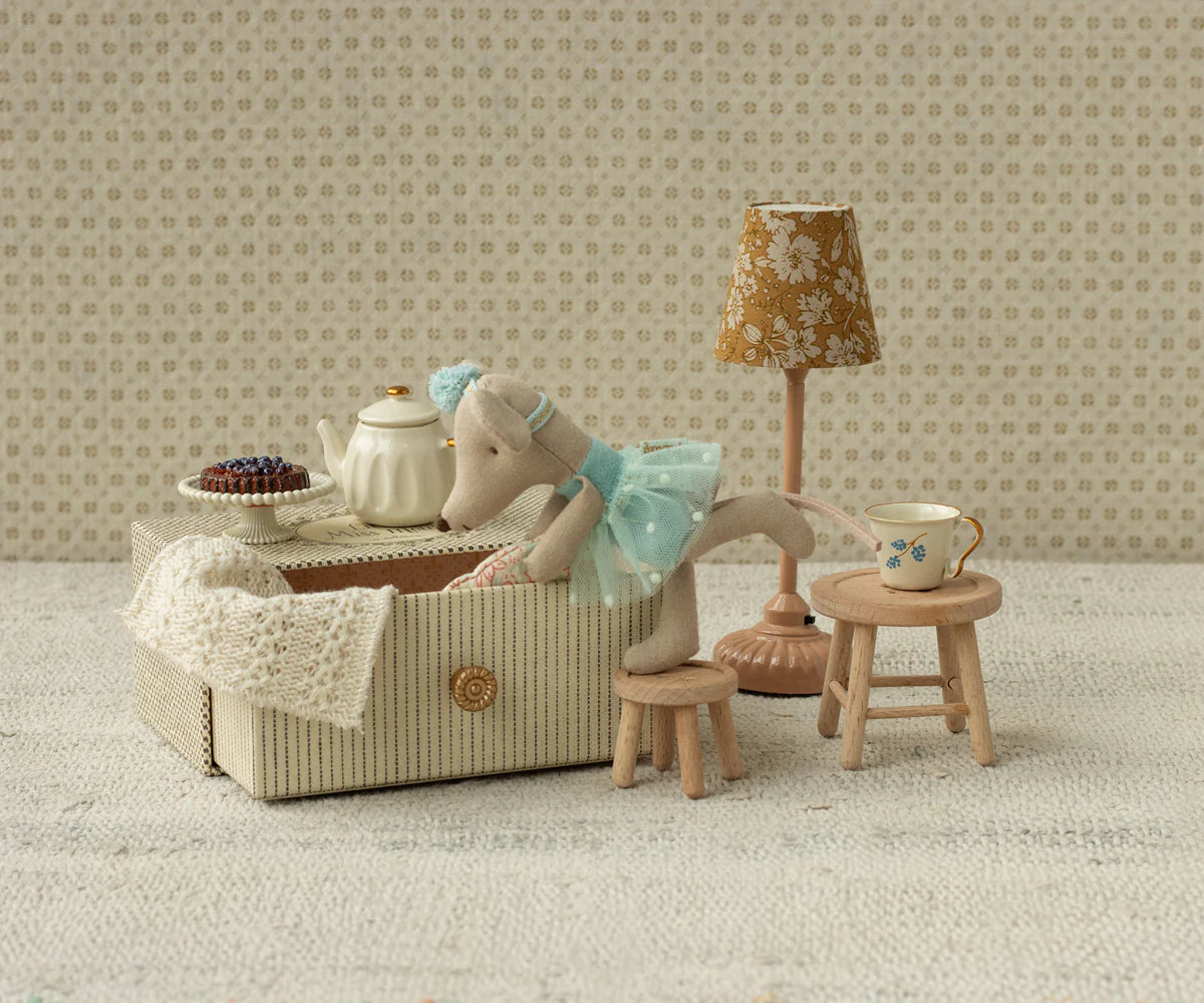 Little Sister Dance Mouse in Daybed