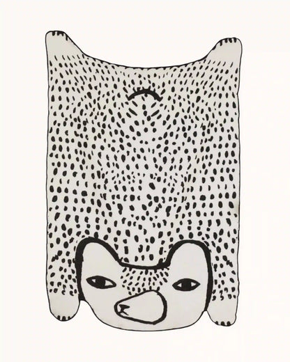 Knitted baby blanket in milk