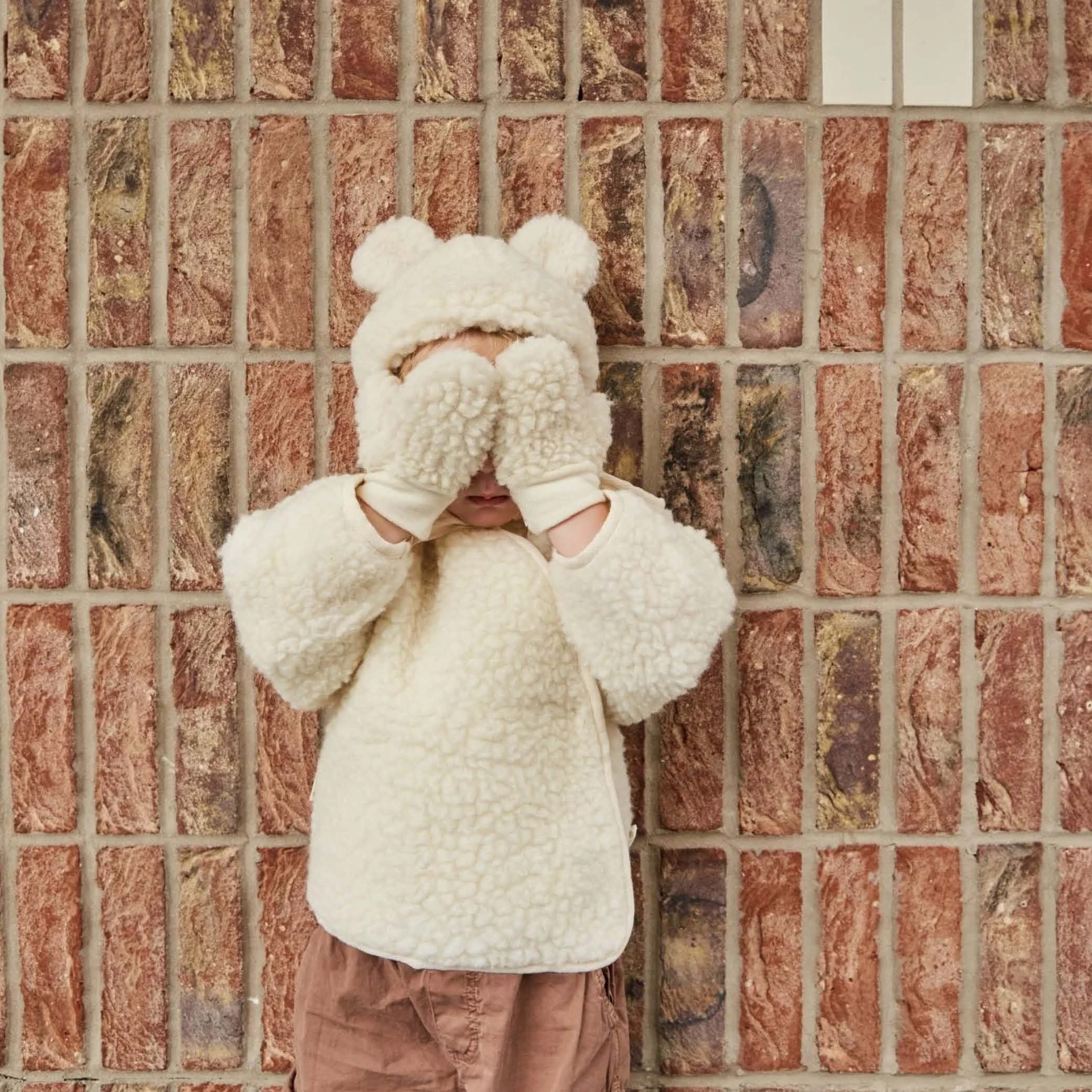 Baby Merino Mittens in milk