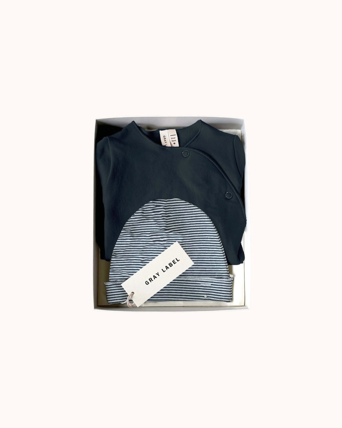 Neugeborenen Essentials Geschenkbox in blue gray
