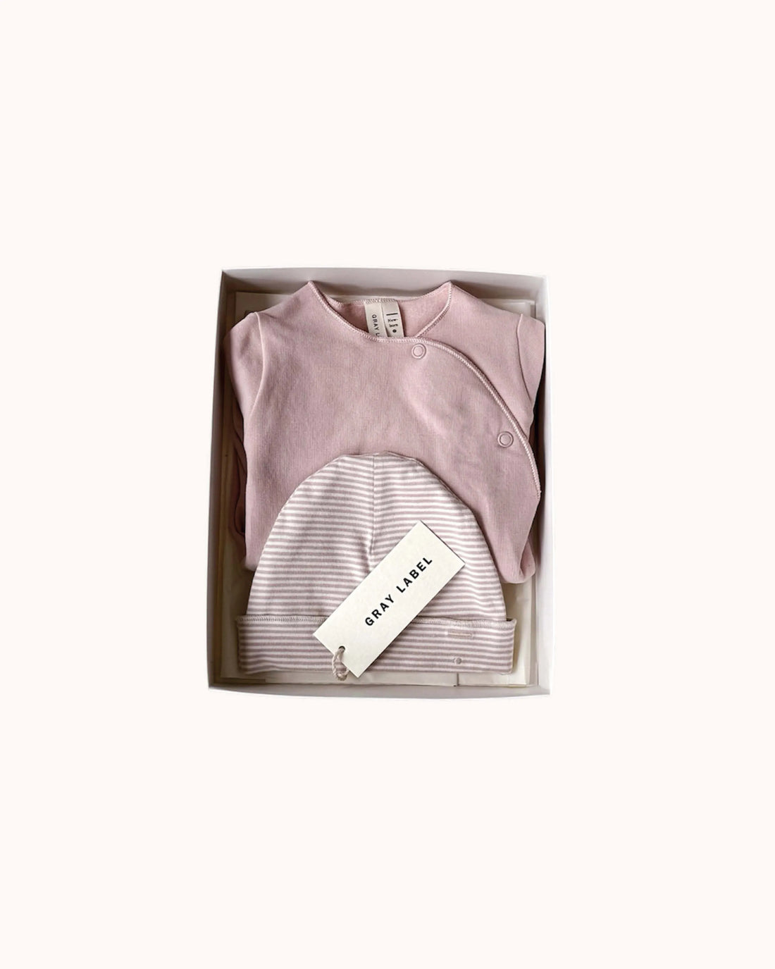 Neugeborenen Essentials Geschenkbox in faded pink