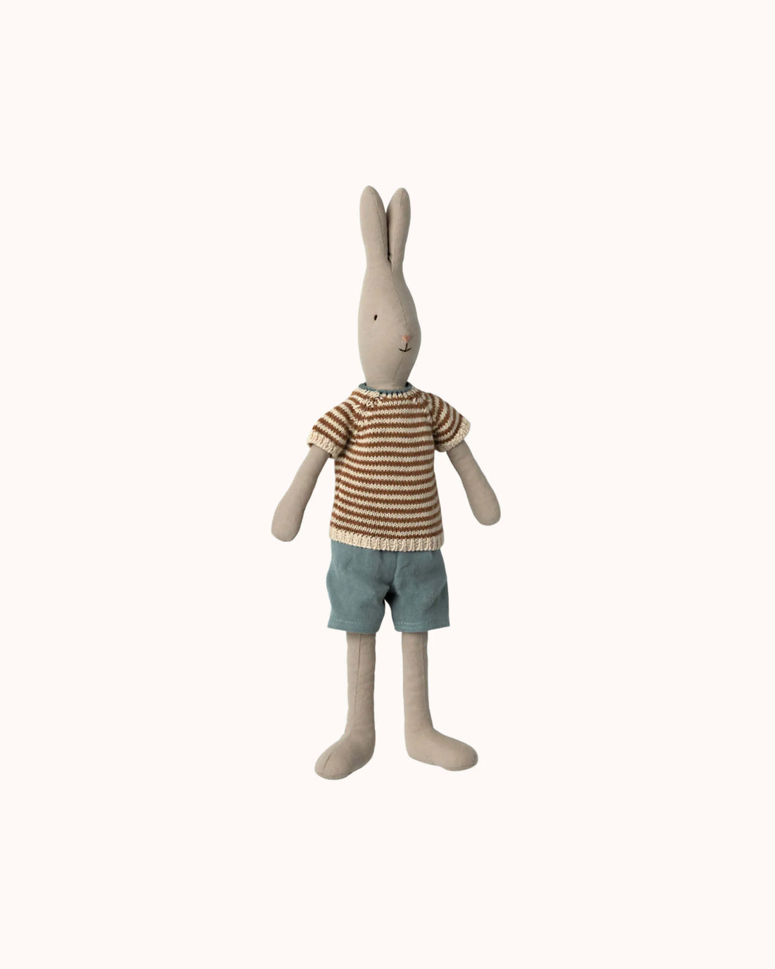 Rabbit 3 with knitted Shirt &amp; Shorts