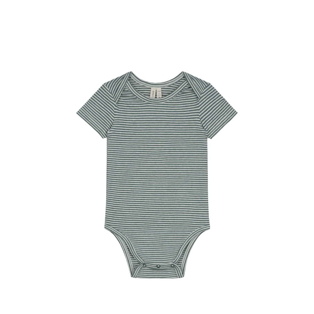 Kurzärmliger Baby Body in blue grey/cream