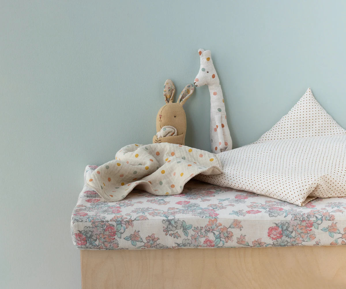 Lullaby Friends Mini Hase in cremegelb