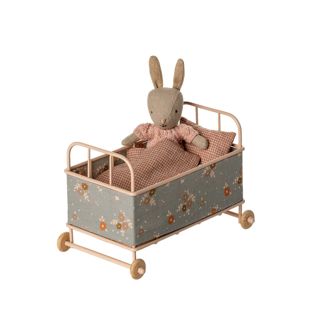Mice Cot Bed in powder