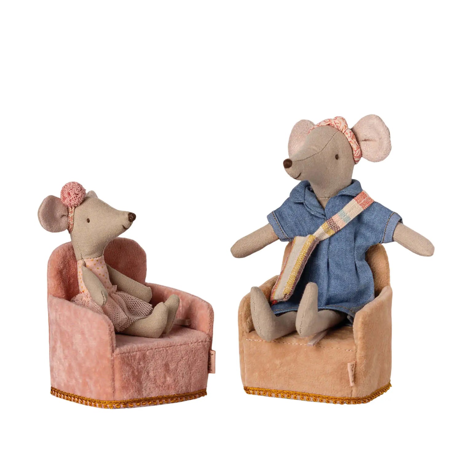 Mäuse Sessel in powder