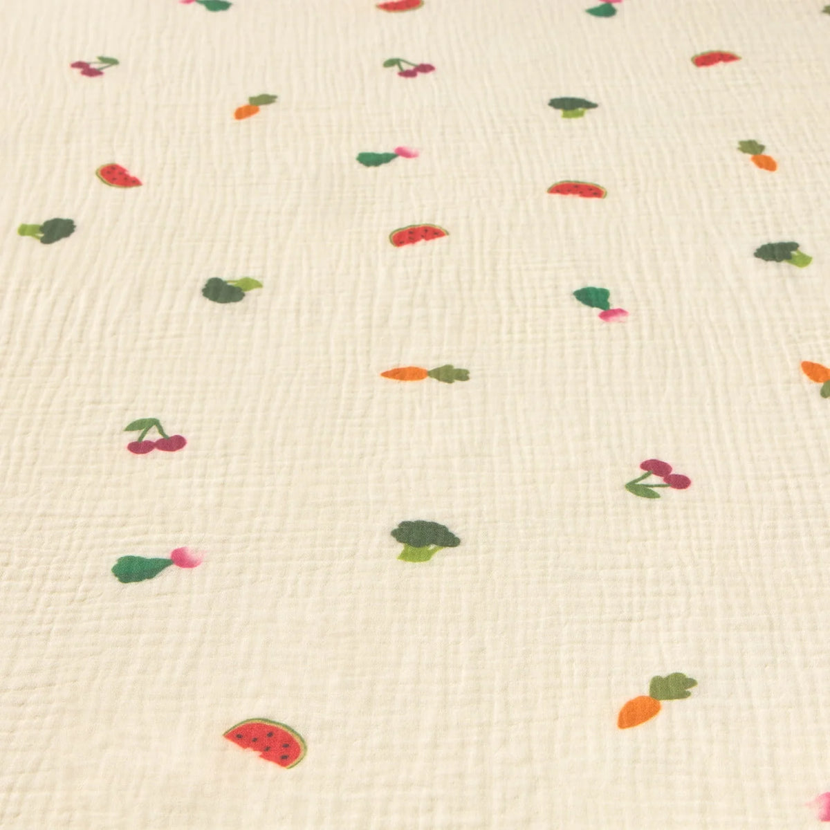 Musselin Swaddle Fruits &amp; Veggies